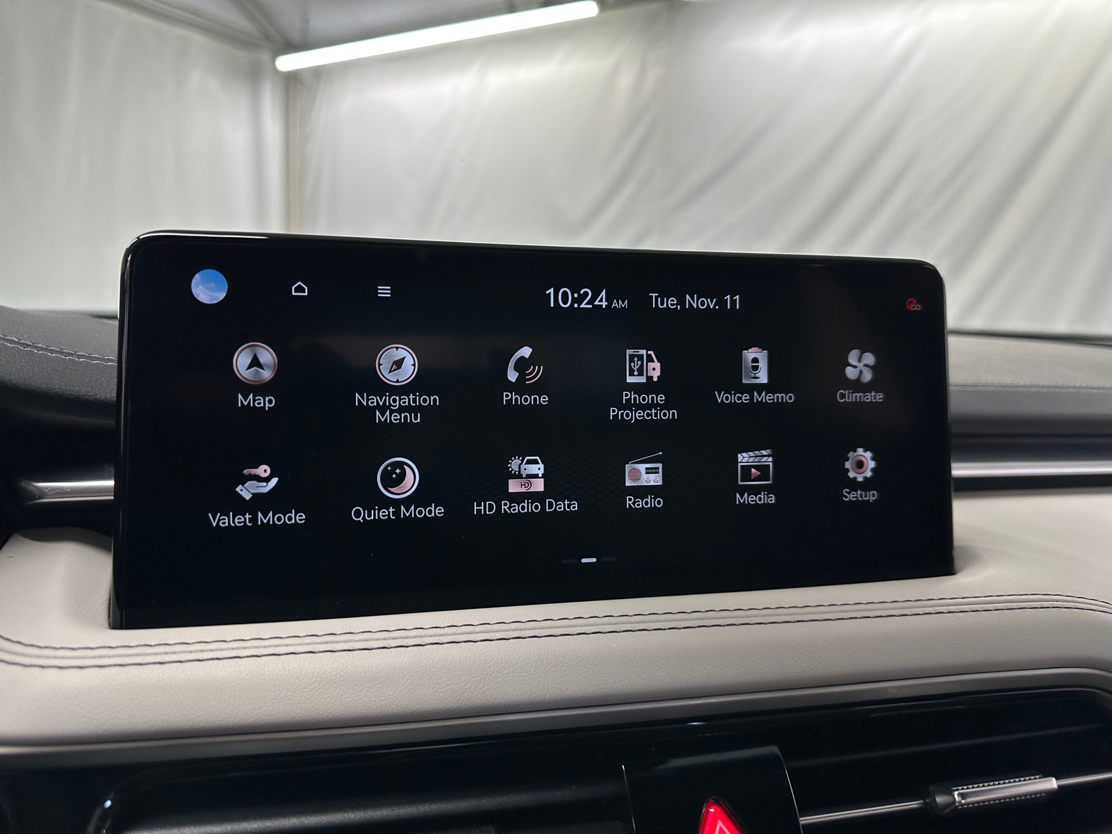 Thumbnail: 2025 Genesis G70 - 3