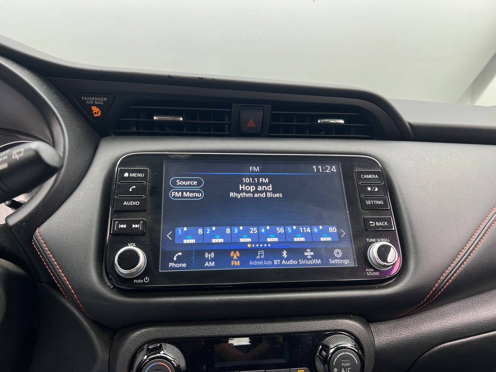 Thumbnail: 2021 Nissan Kicks - 4