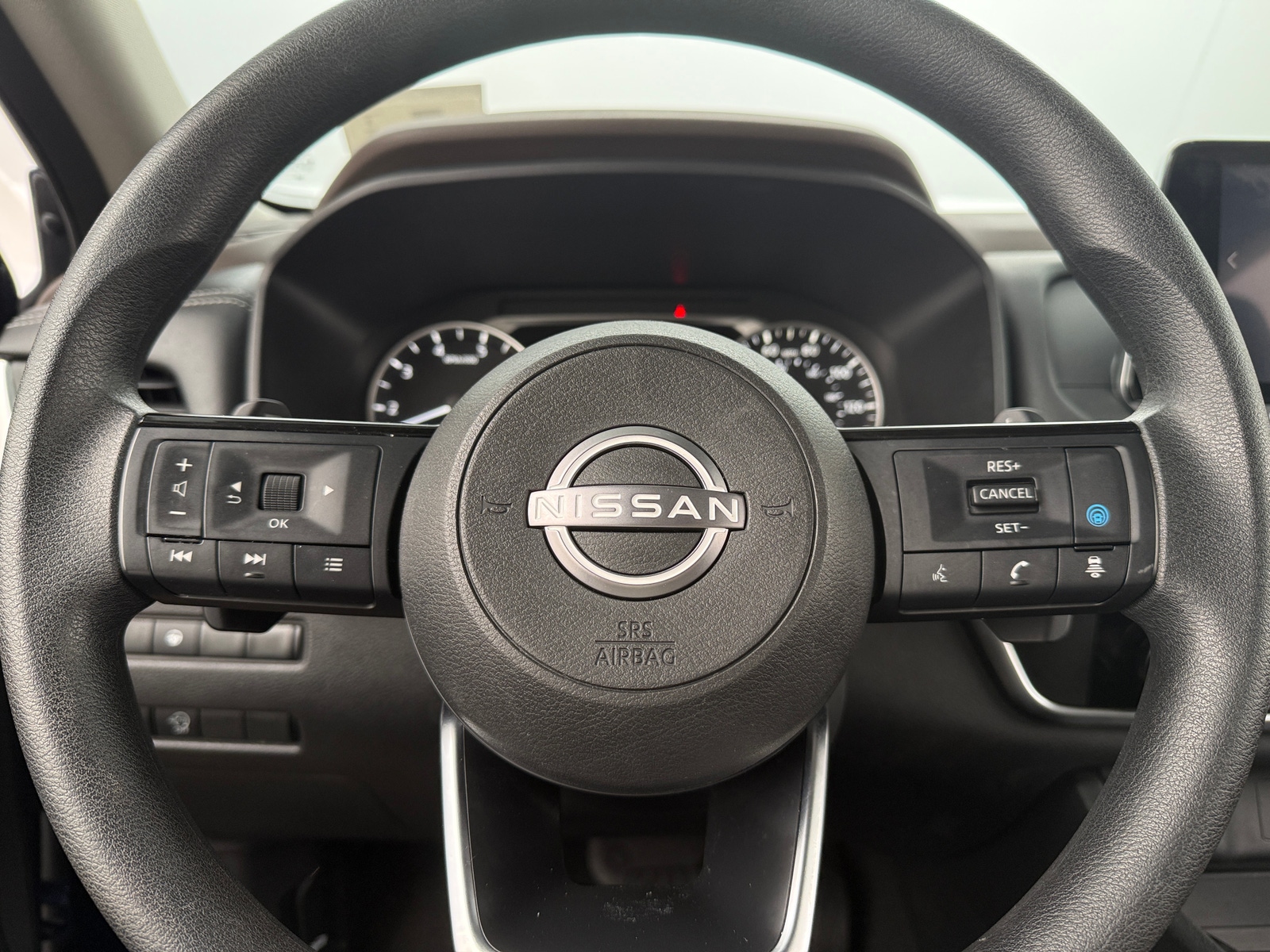 Thumbnail: 2023 Nissan Rogue - 5