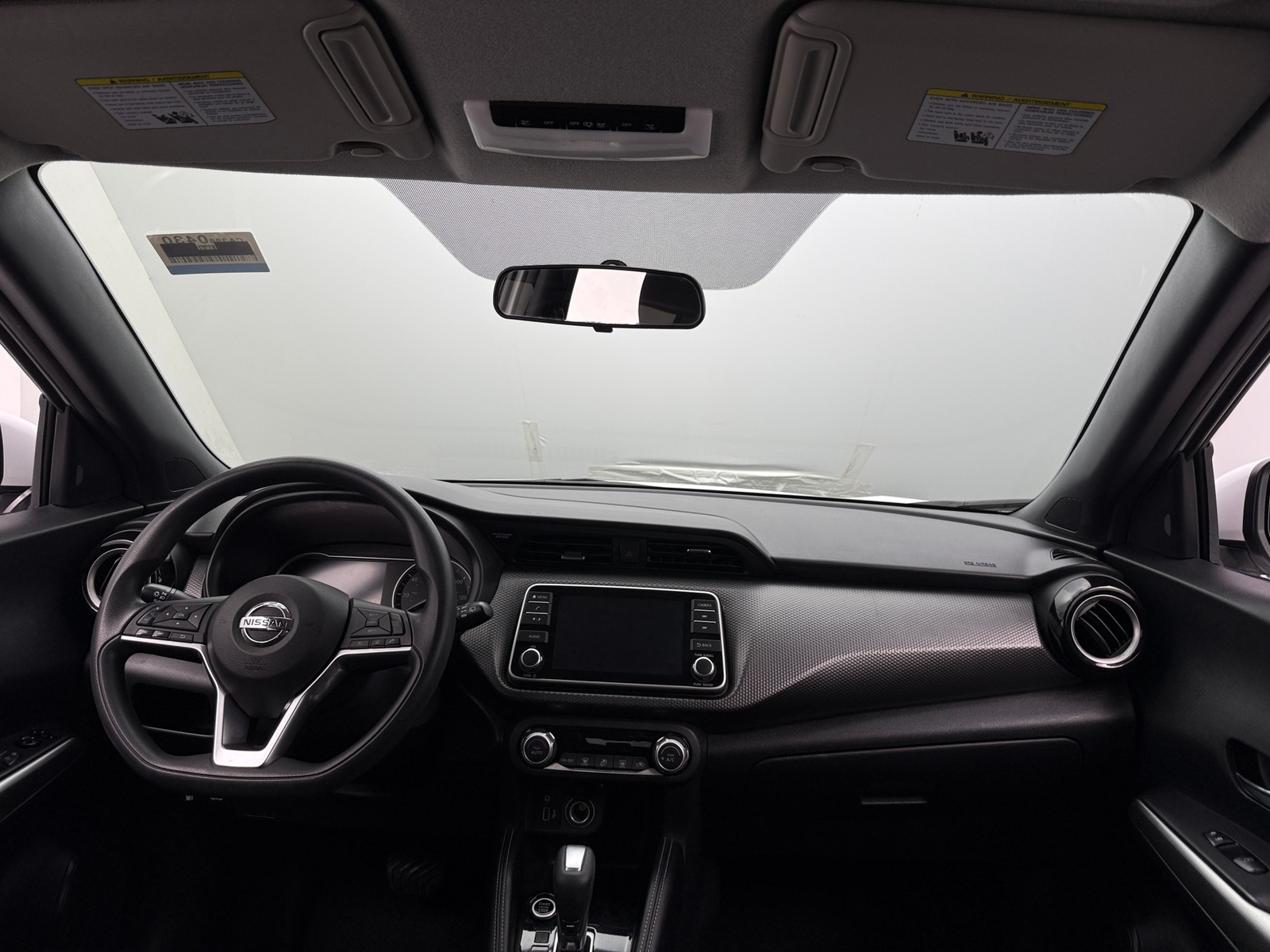 Thumbnail: 2019 Nissan Kicks - 3