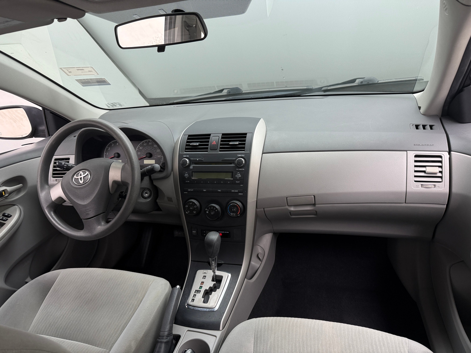 Thumbnail: 2010 Toyota Corolla - 3