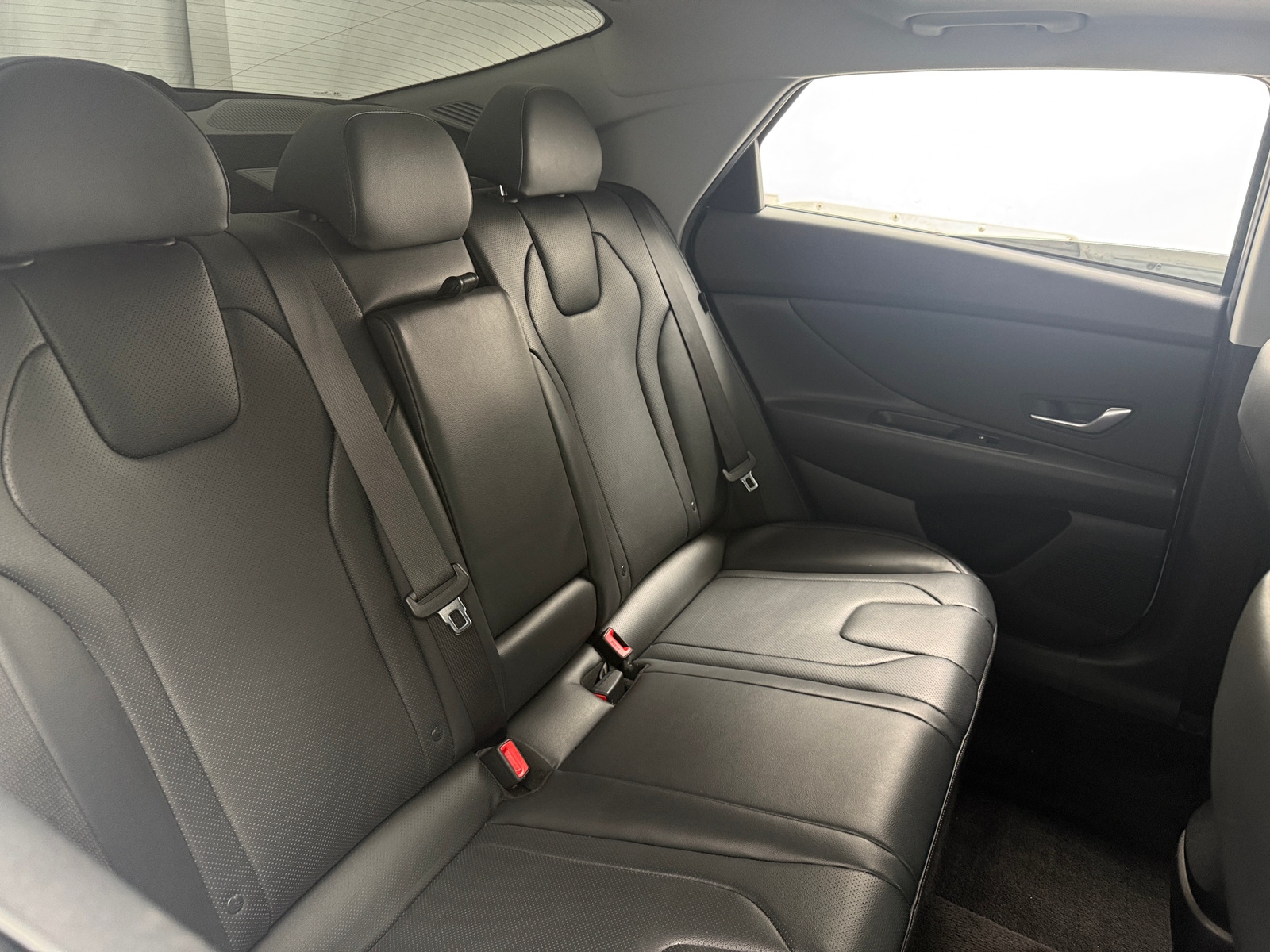 Thumbnail: 2024 Hyundai Elantra - 5