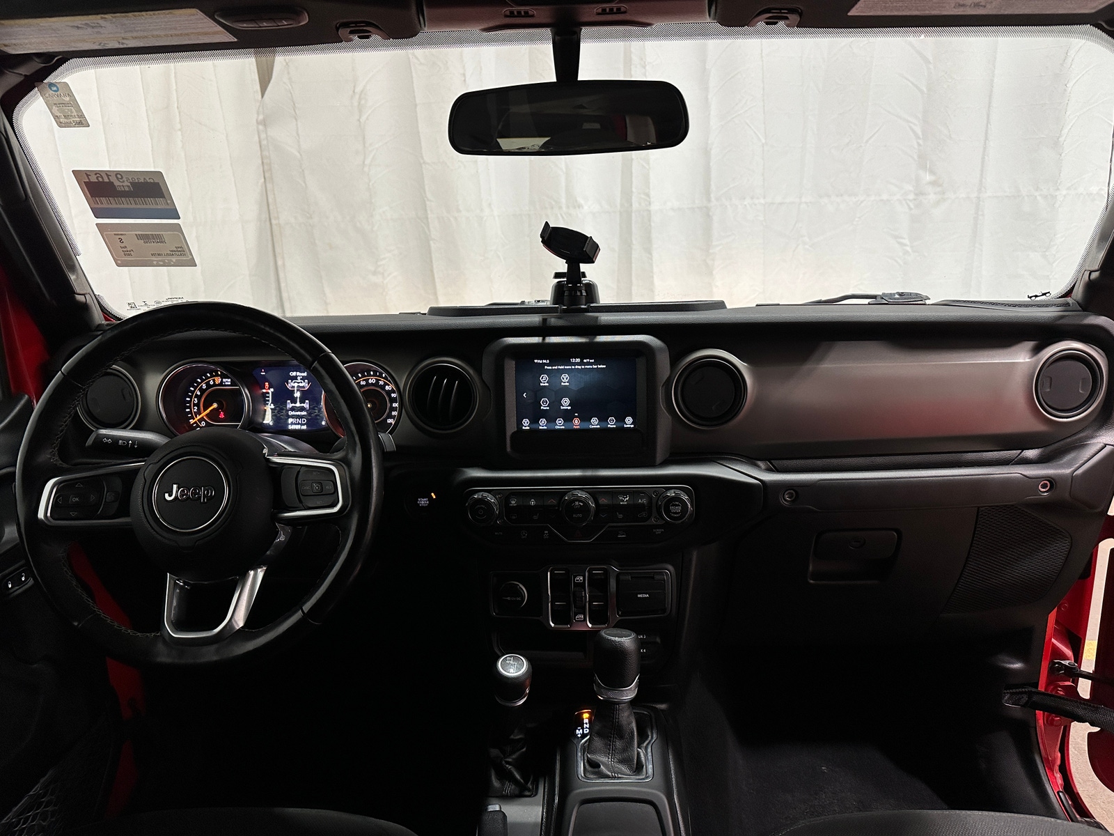 Thumbnail: 2020 Jeep Gladiator - 3