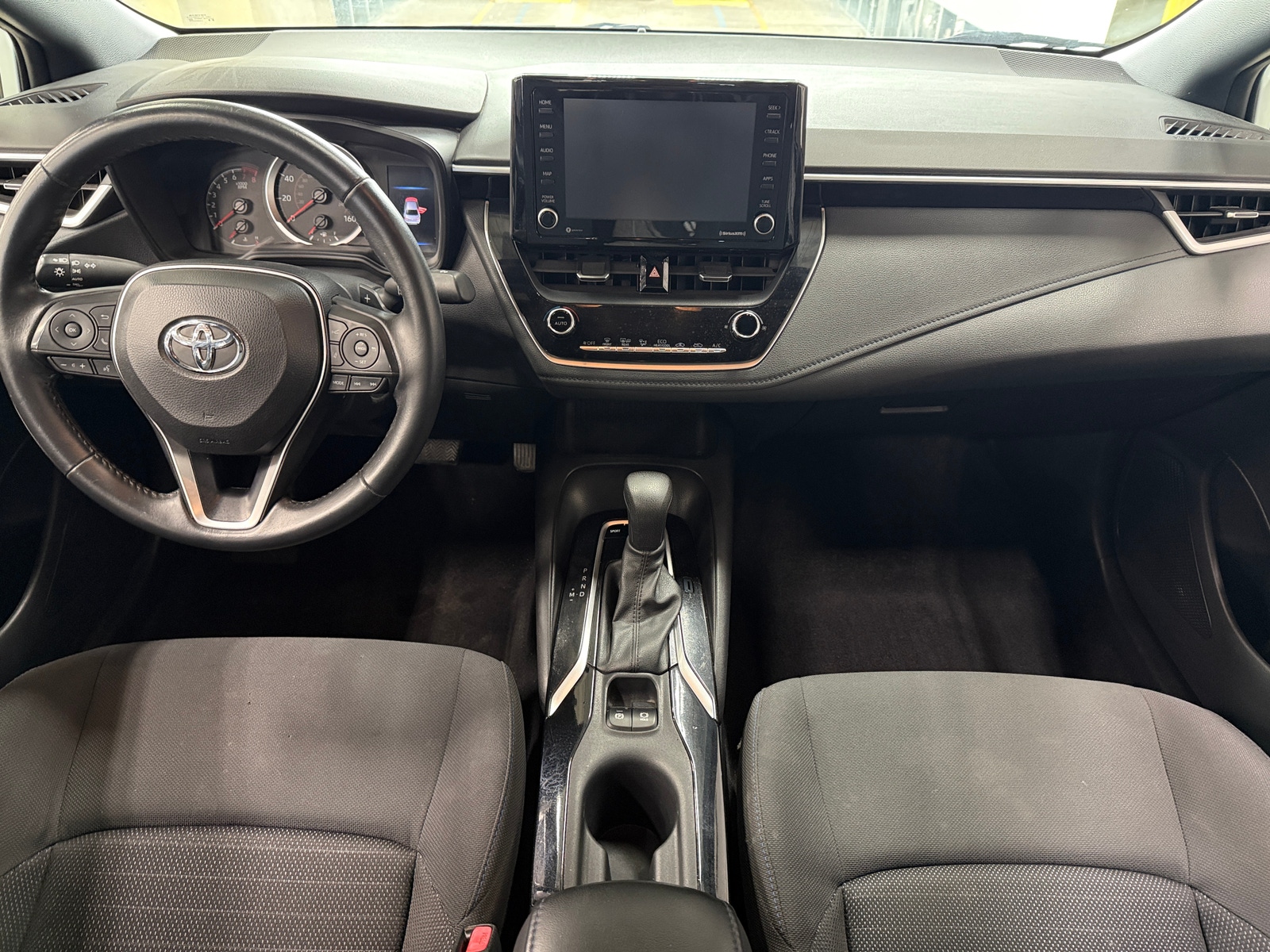 Thumbnail: 2022 Toyota Corolla - 3