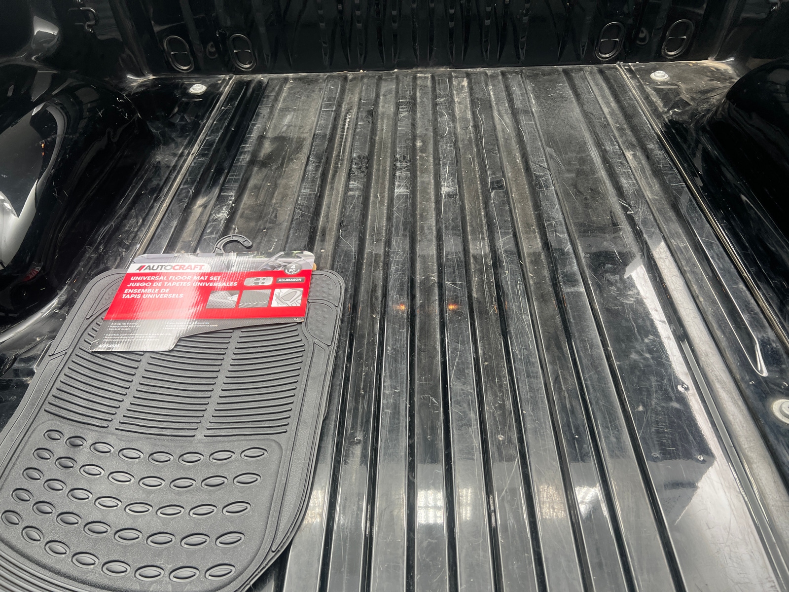 Thumbnail: 2017 Toyota Tundra - 6