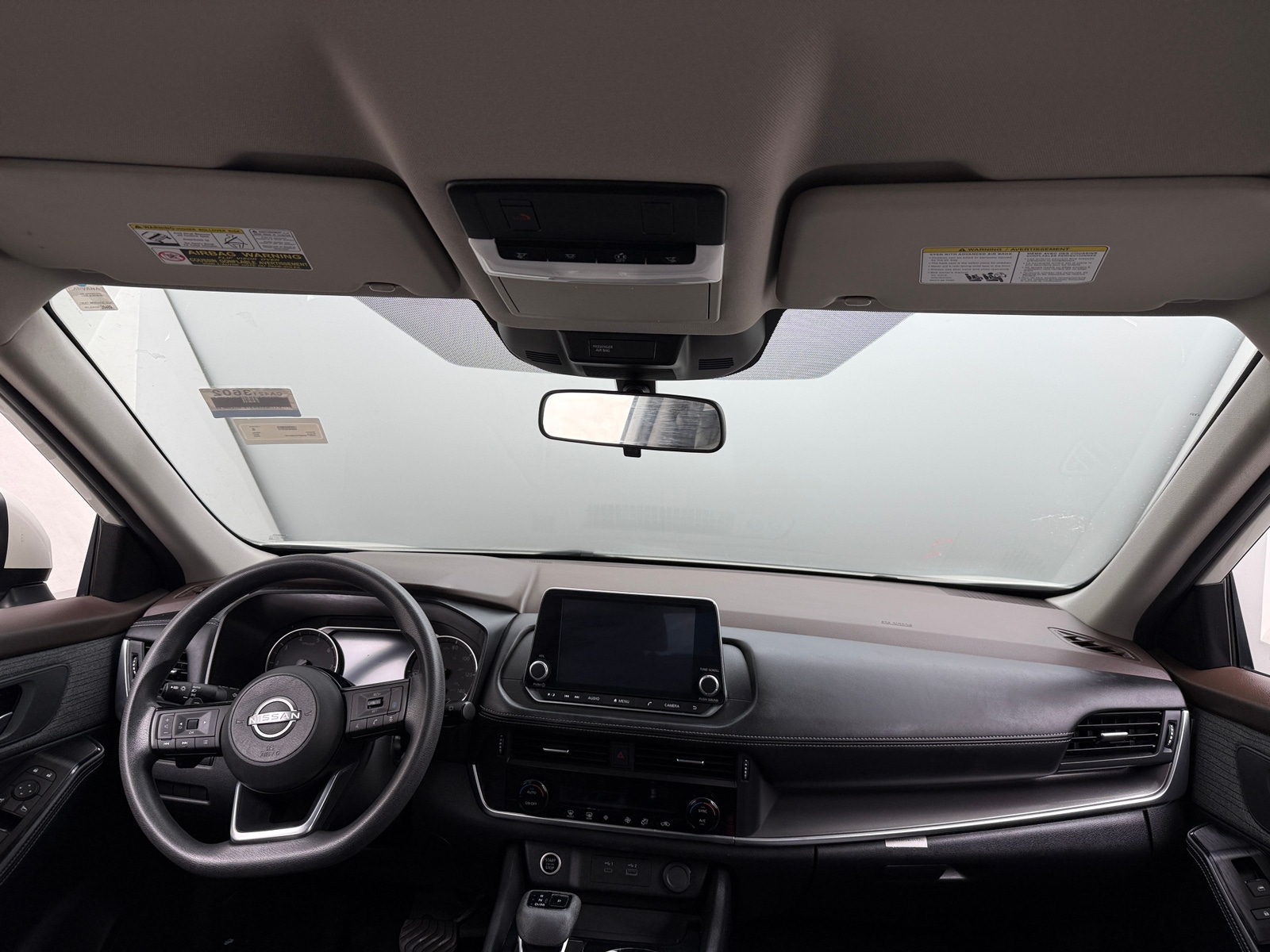 Thumbnail: 2023 Nissan Rogue - 3