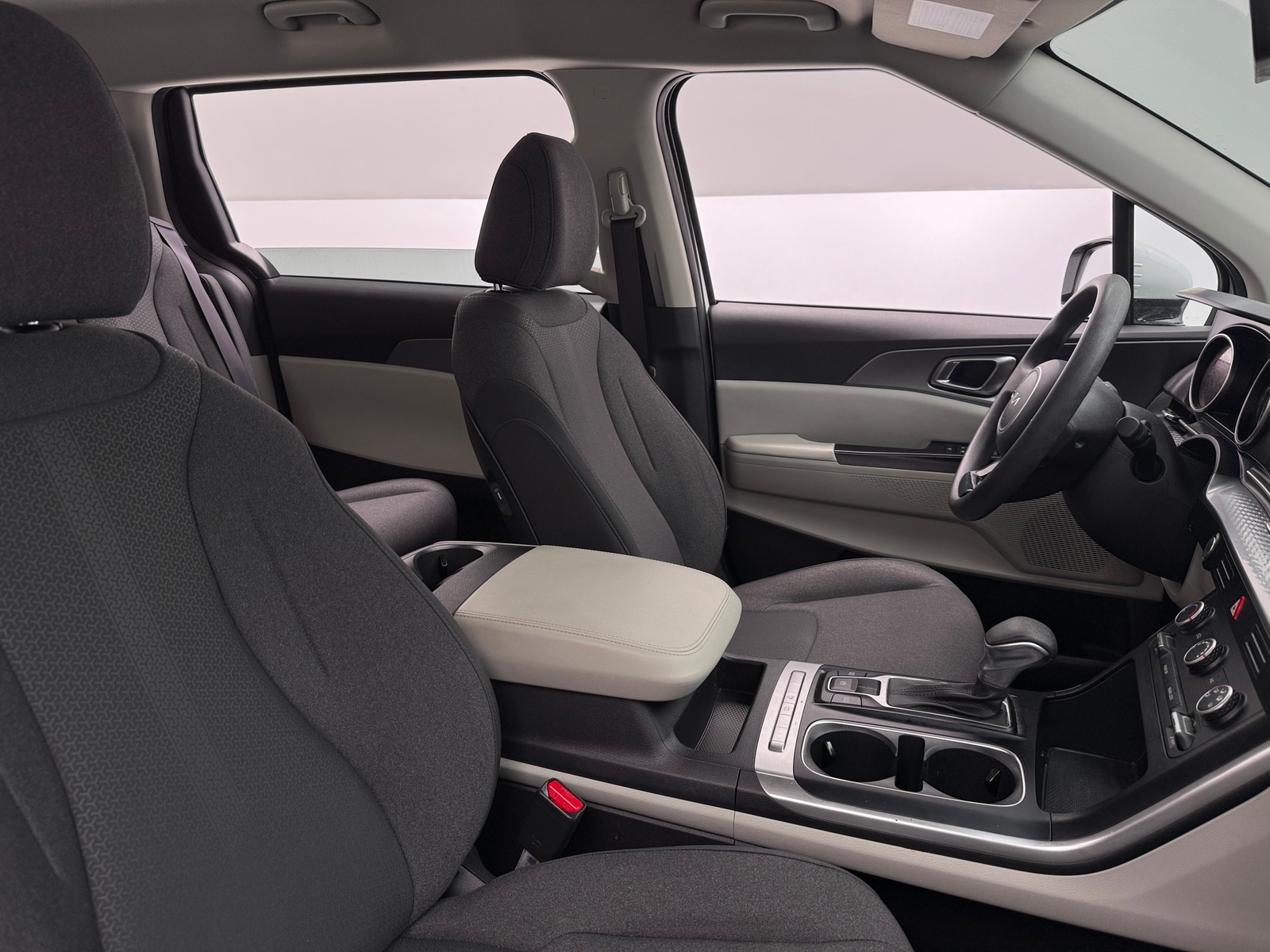 Thumbnail: 2022 Kia Carnival - 2