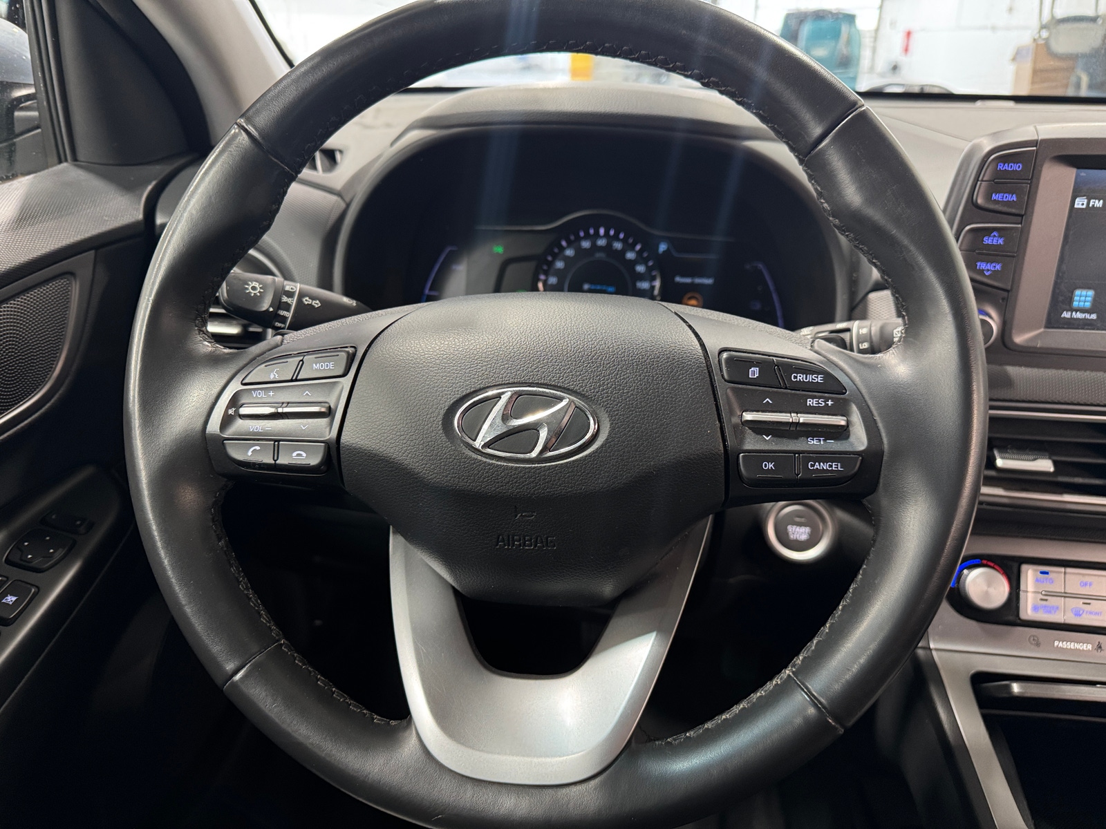 Thumbnail: 2021 Hyundai Kona - 4