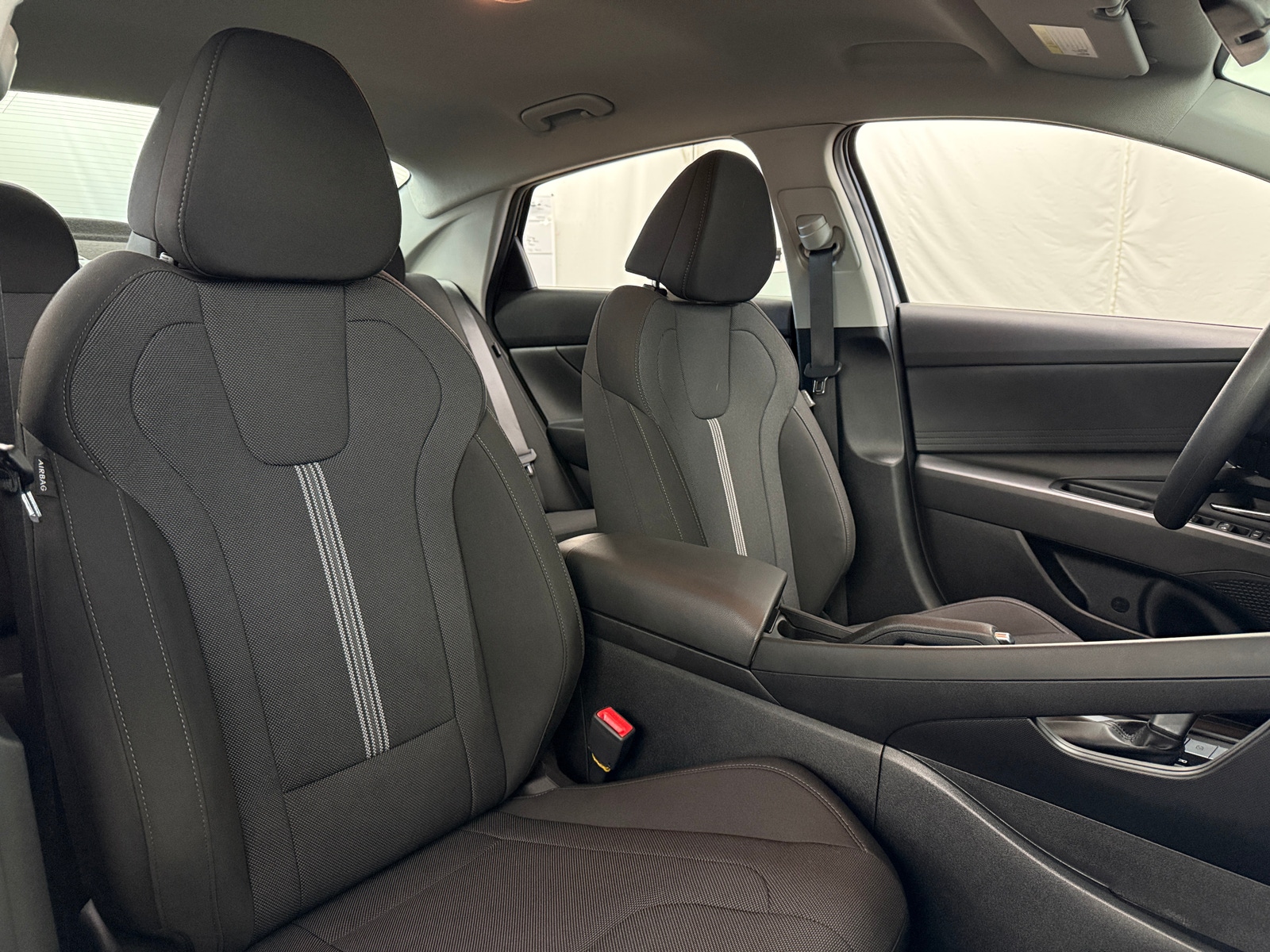 Thumbnail: 2024 Hyundai Elantra - 2