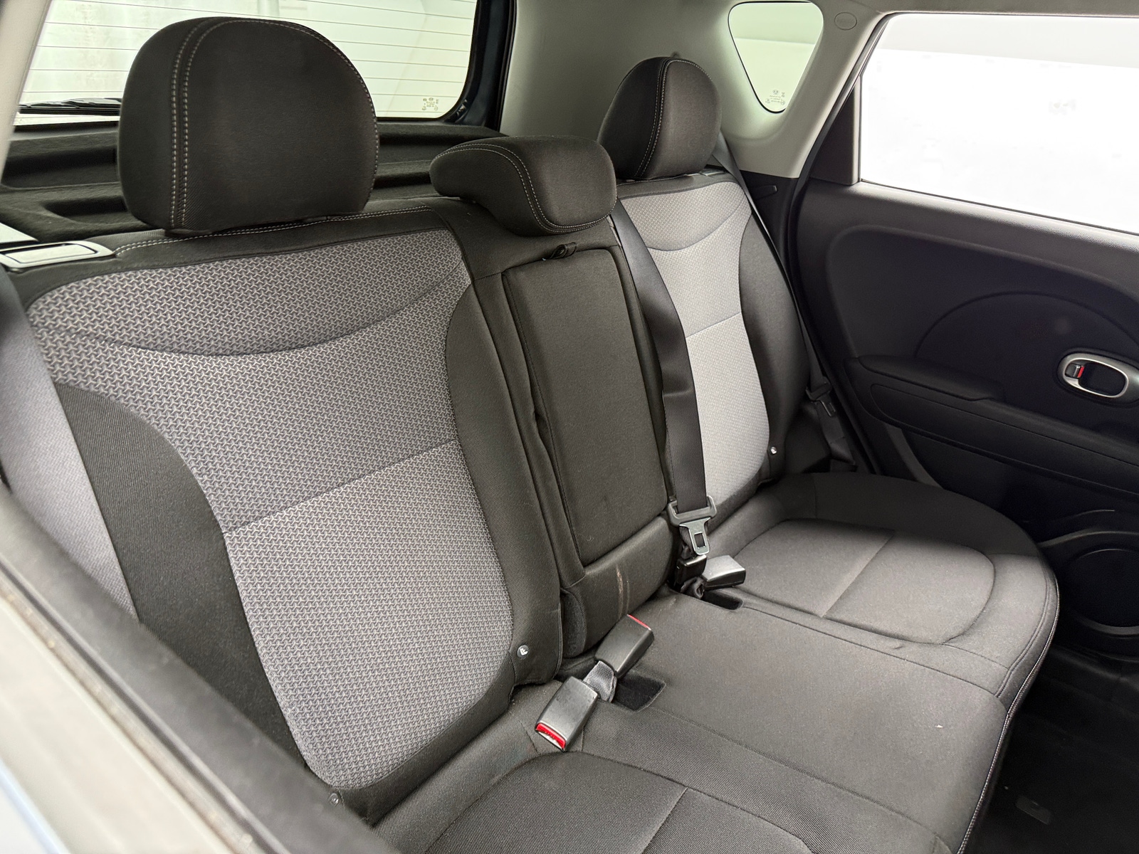 Thumbnail: 2017 Kia Soul - 6