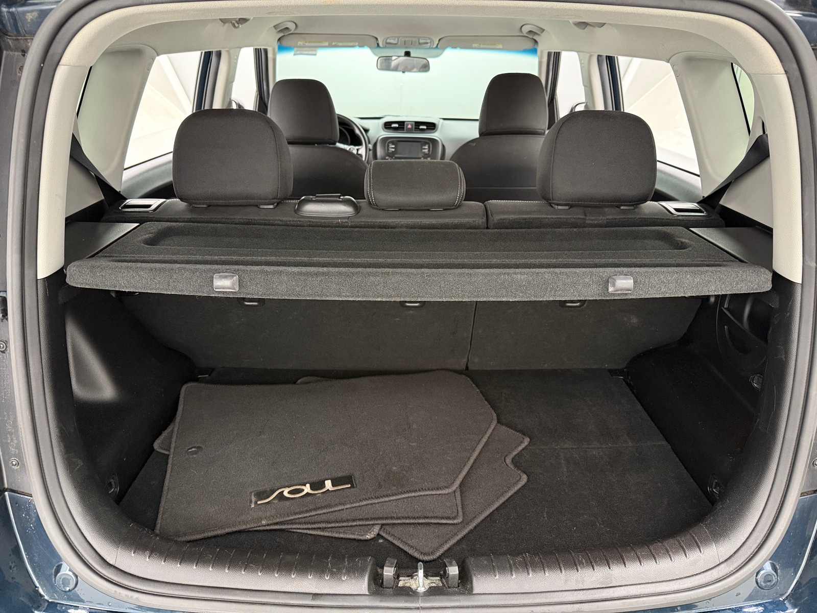 Thumbnail: 2017 Kia Soul - 7