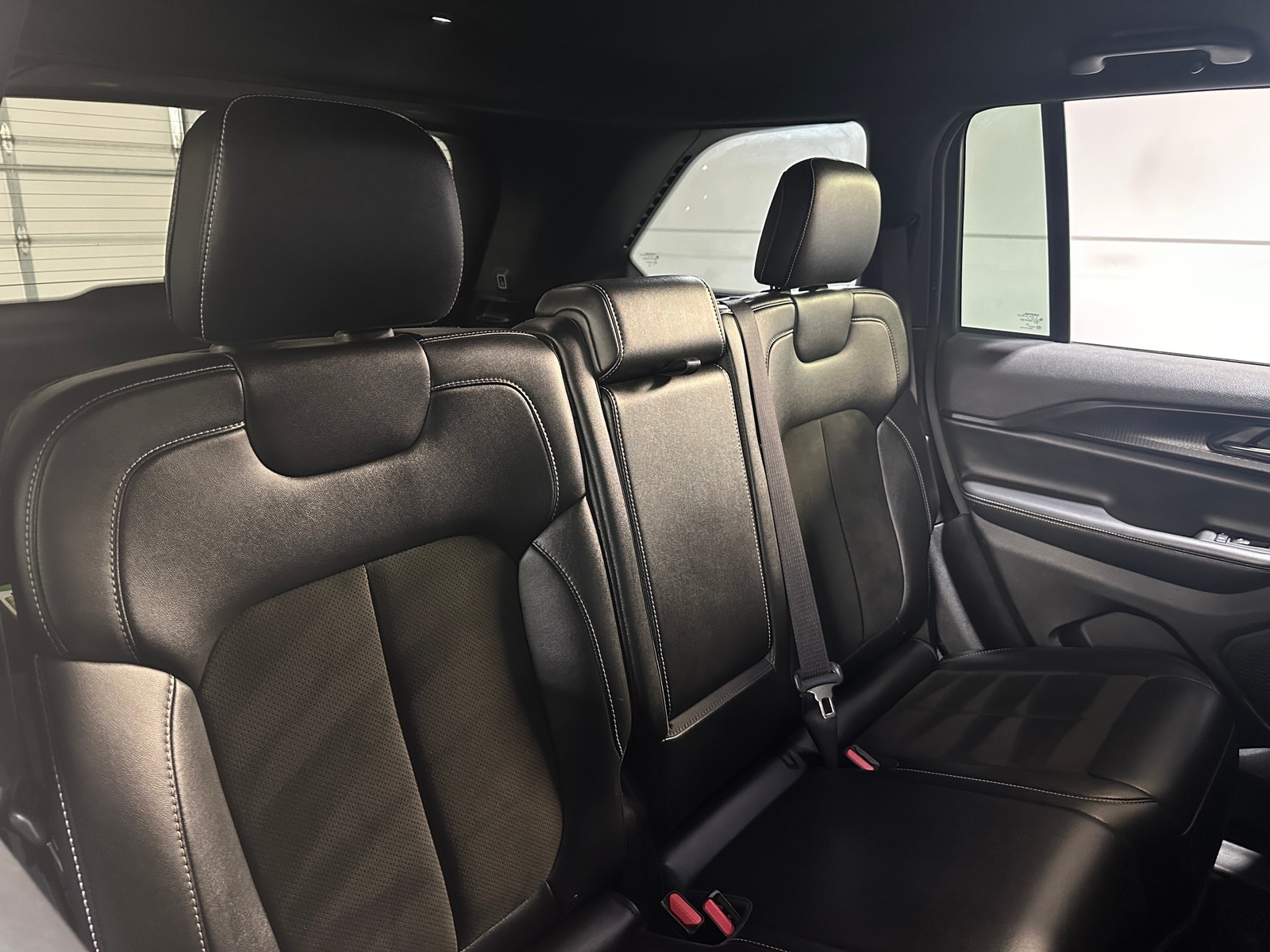 Thumbnail: 2023 Jeep Grand Cherokee - 5