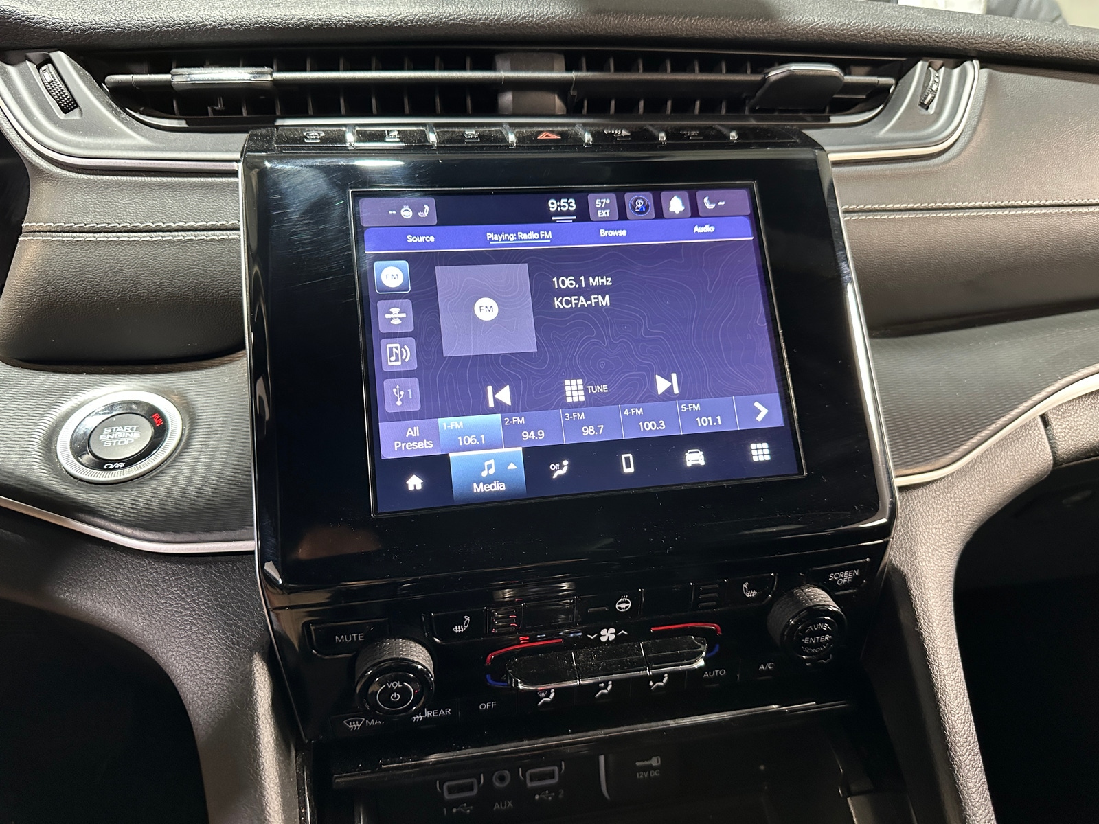 Thumbnail: 2023 Jeep Grand Cherokee - 3