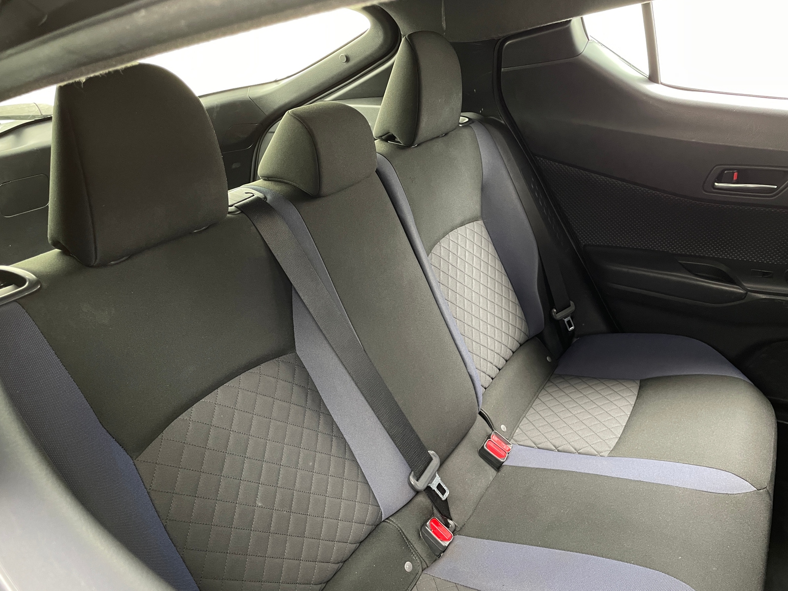 Thumbnail: 2020 Toyota C-HR - 6