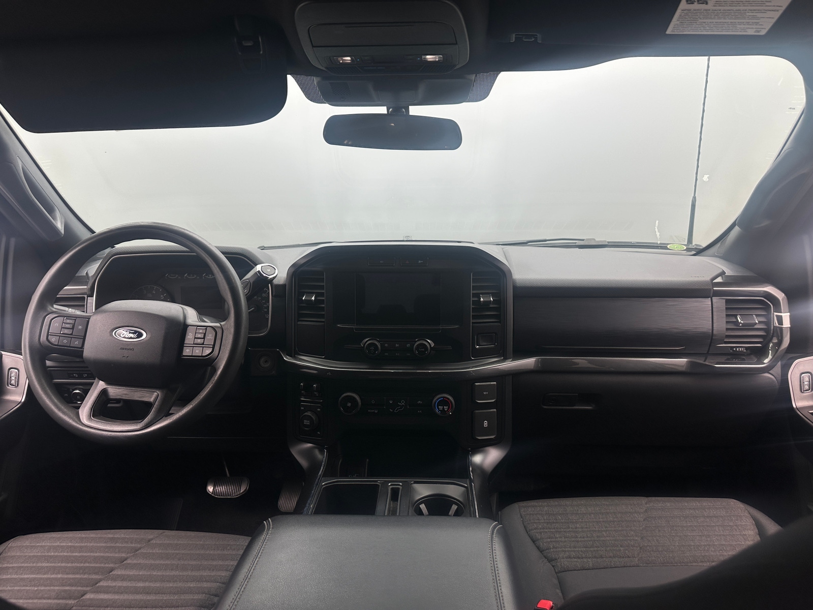 Thumbnail: 2021 Ford Econoline - 3