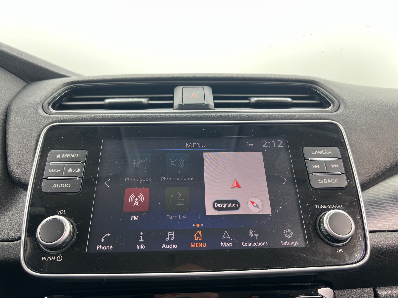 Thumbnail: 2023 Nissan Leaf - 4