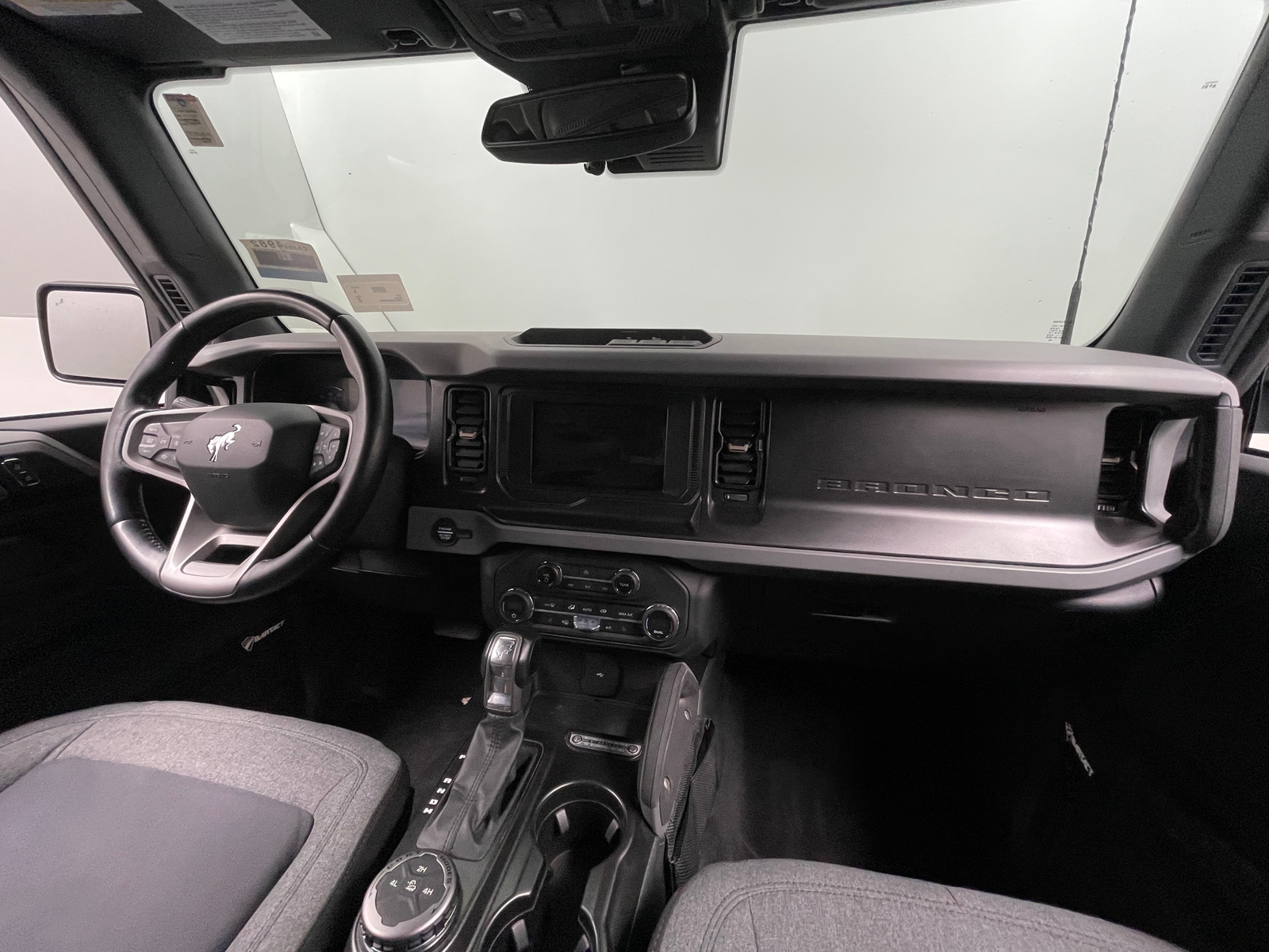 Thumbnail: 2021 Ford Bronco - 3