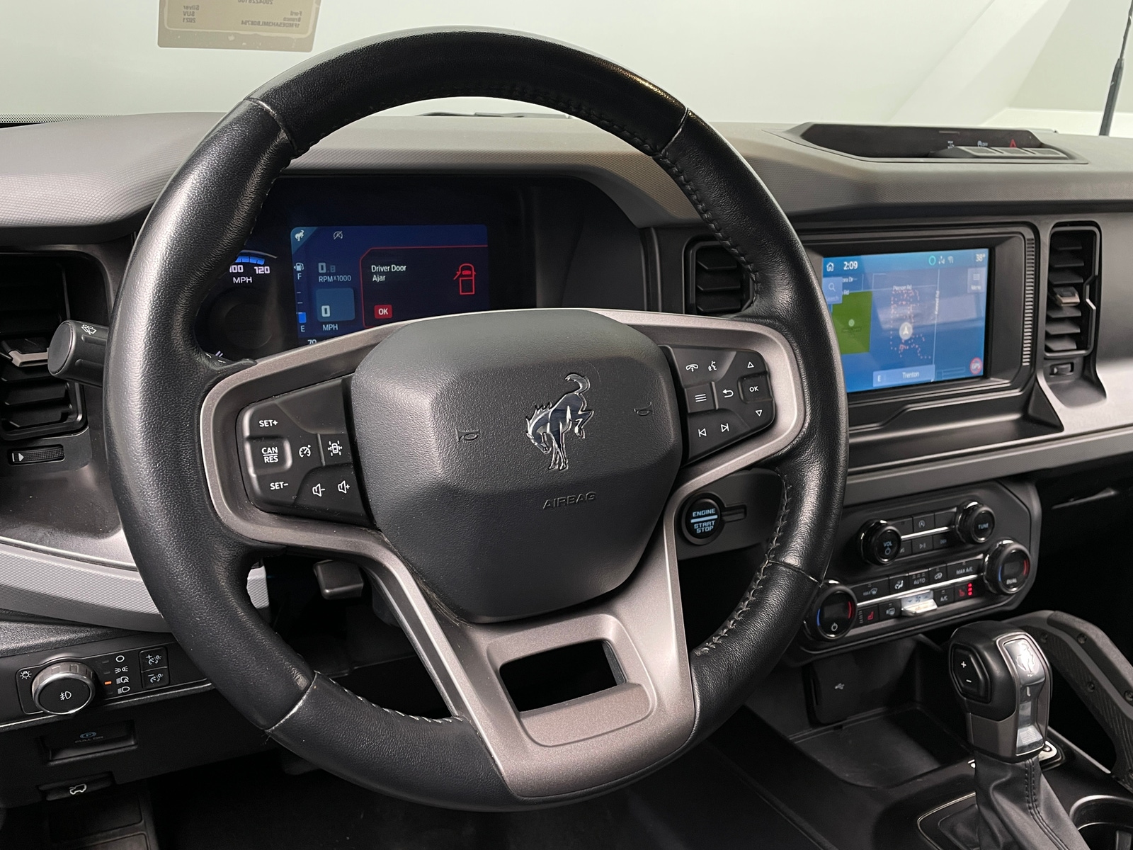 Thumbnail: 2021 Ford Bronco - 5