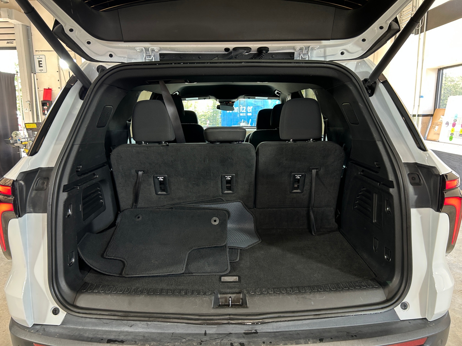 Thumbnail: 2024 Chevrolet Traverse - 7