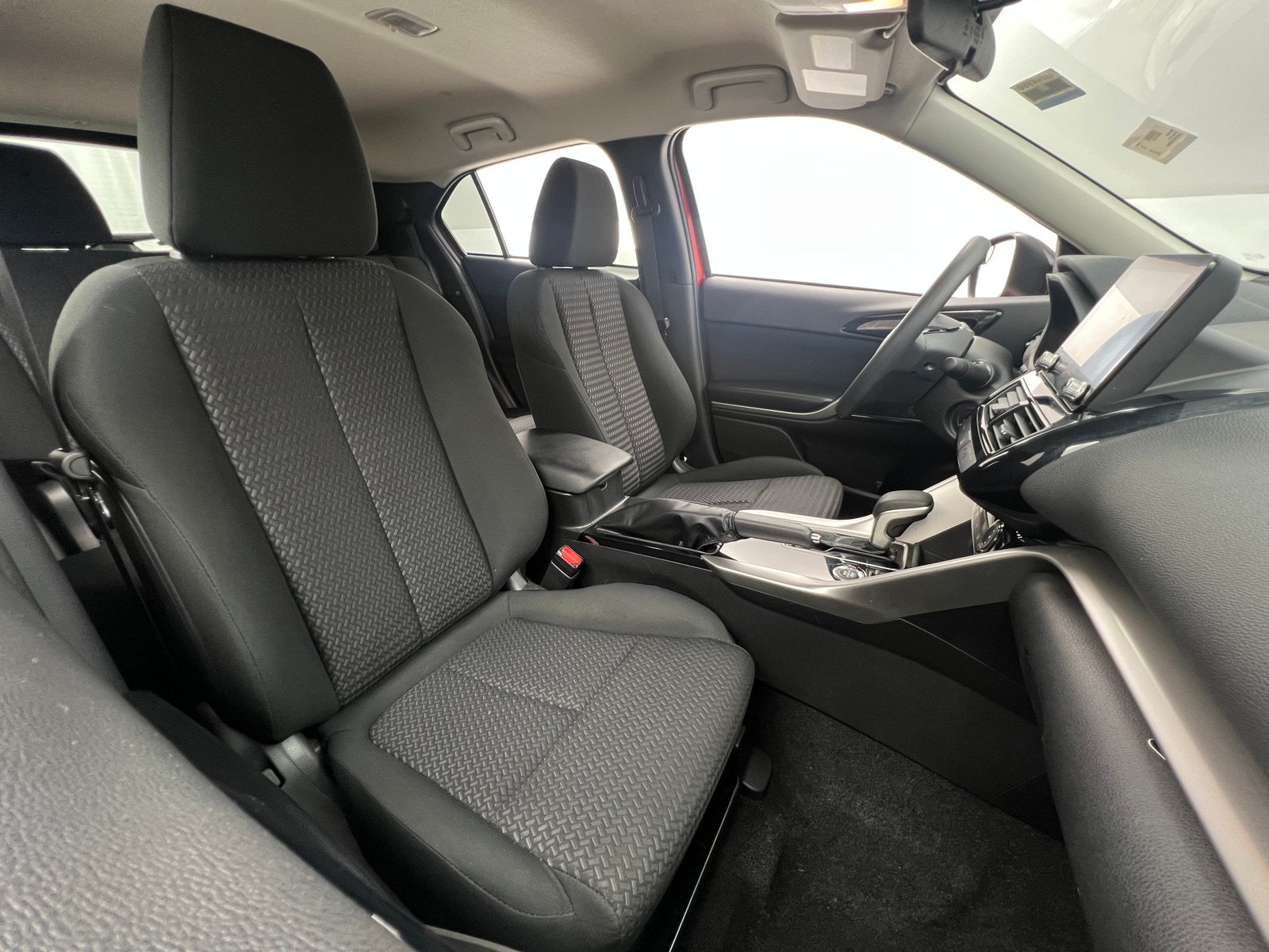 Thumbnail: 2024 Mitsubishi Eclipse Cross - 2