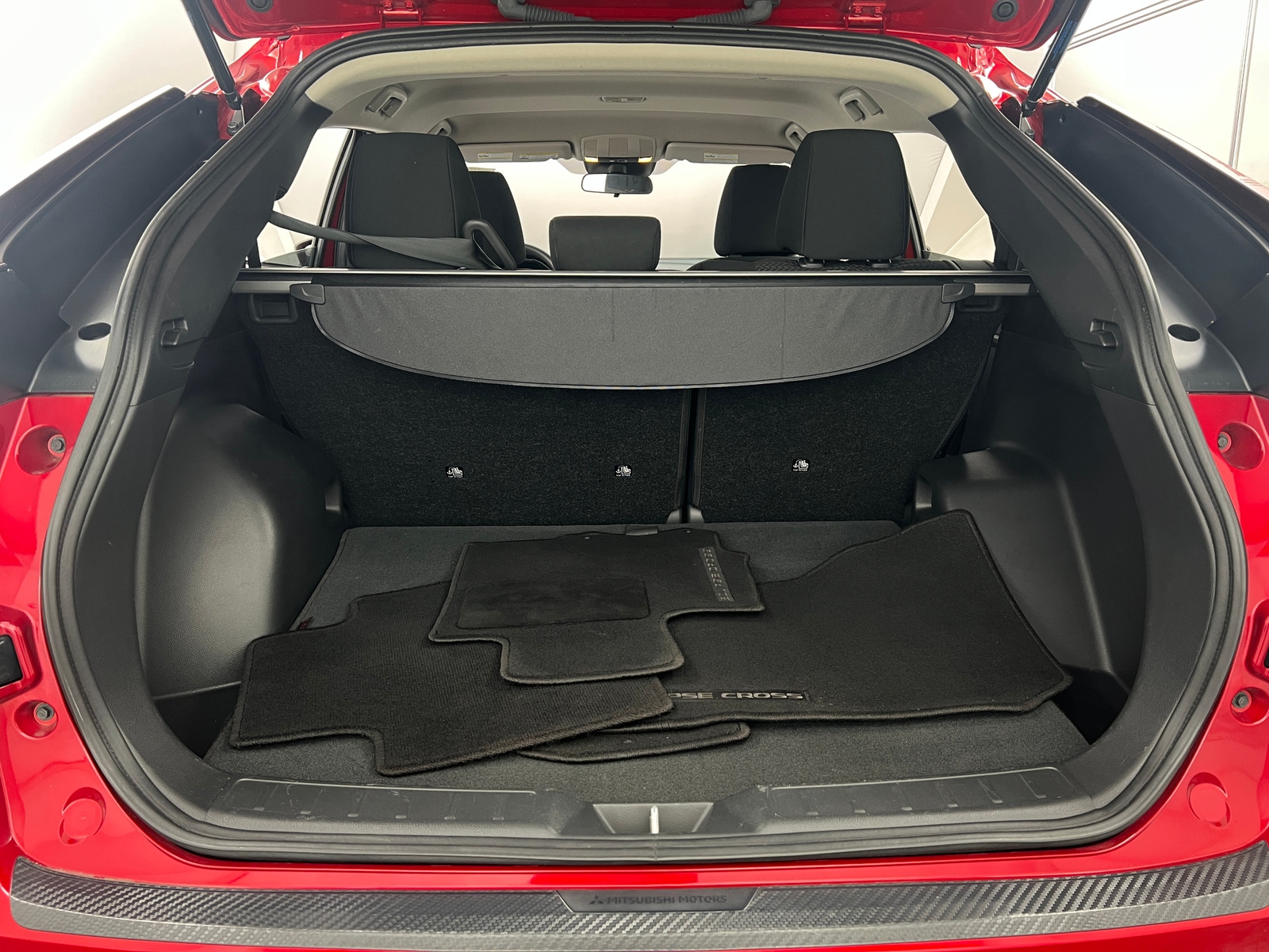 Thumbnail: 2024 Mitsubishi Eclipse Cross - 7