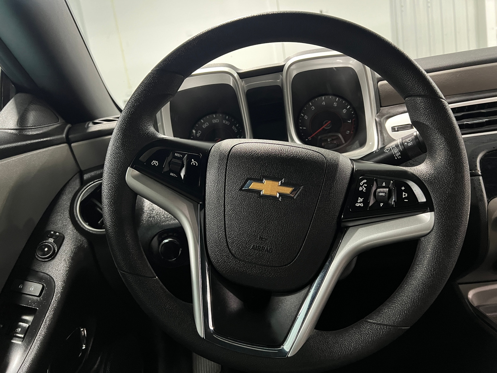 Thumbnail: 2015 Chevrolet Camaro - 4