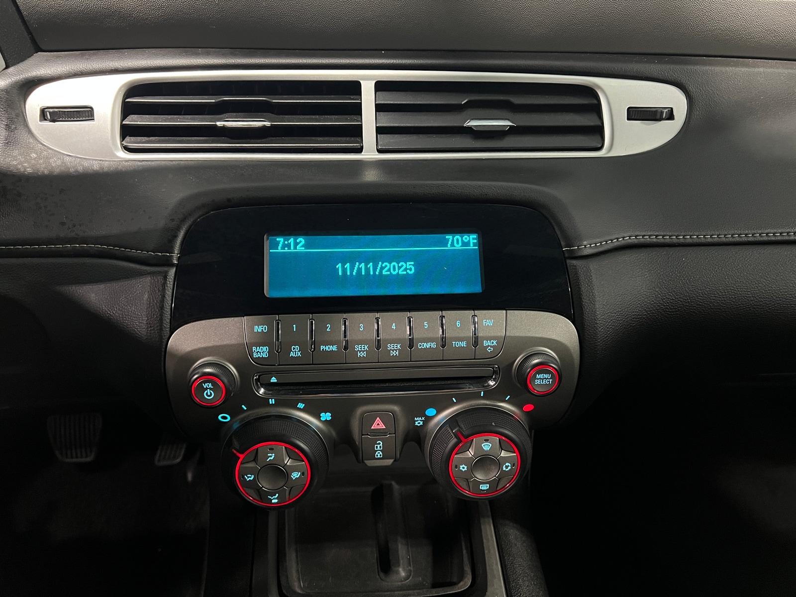 Thumbnail: 2015 Chevrolet Camaro - 3