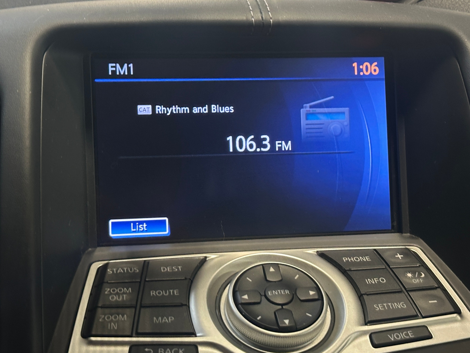 Thumbnail: 2013 Nissan Z - 2