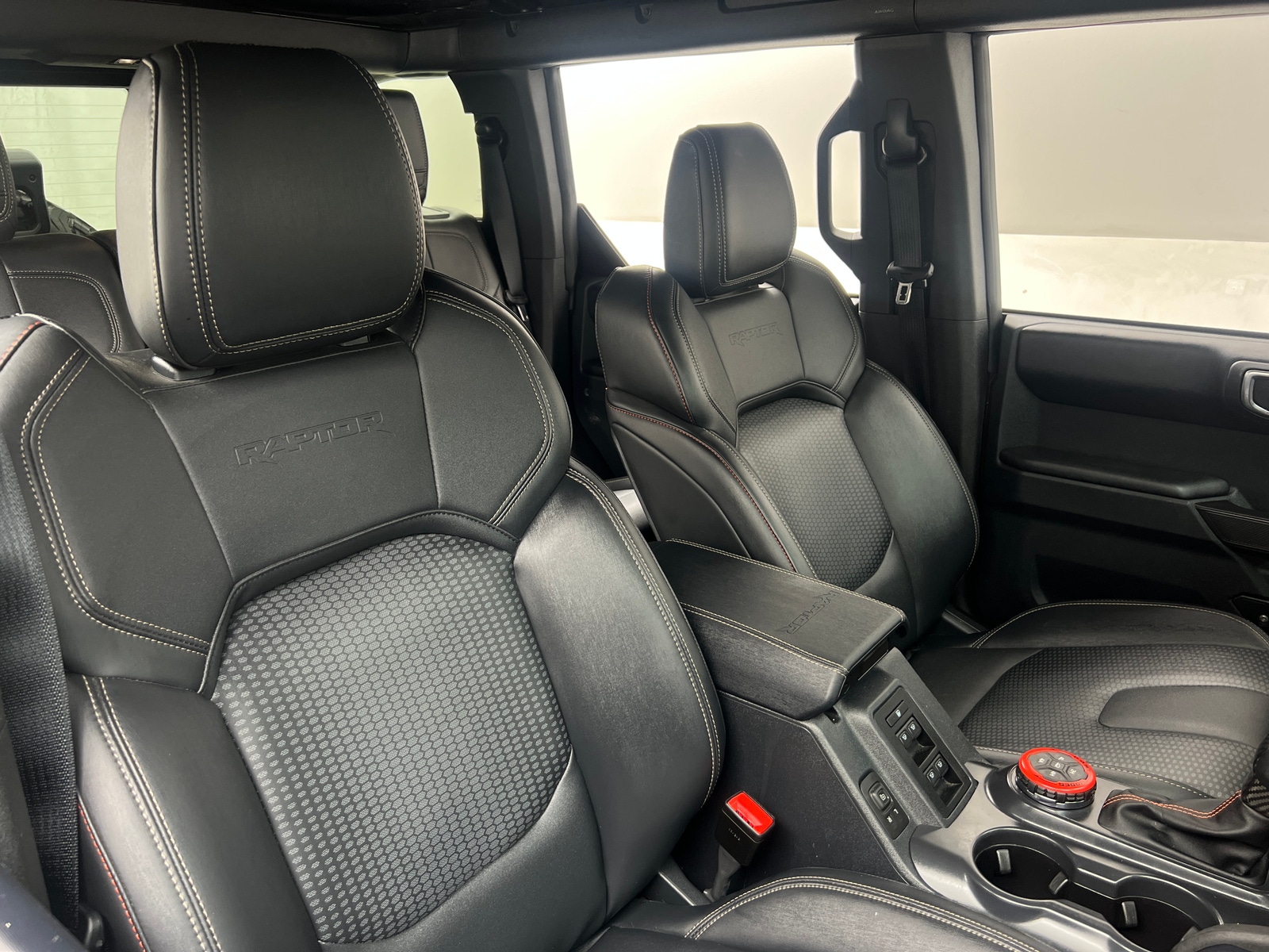 Thumbnail: 2024 Ford Bronco - 2