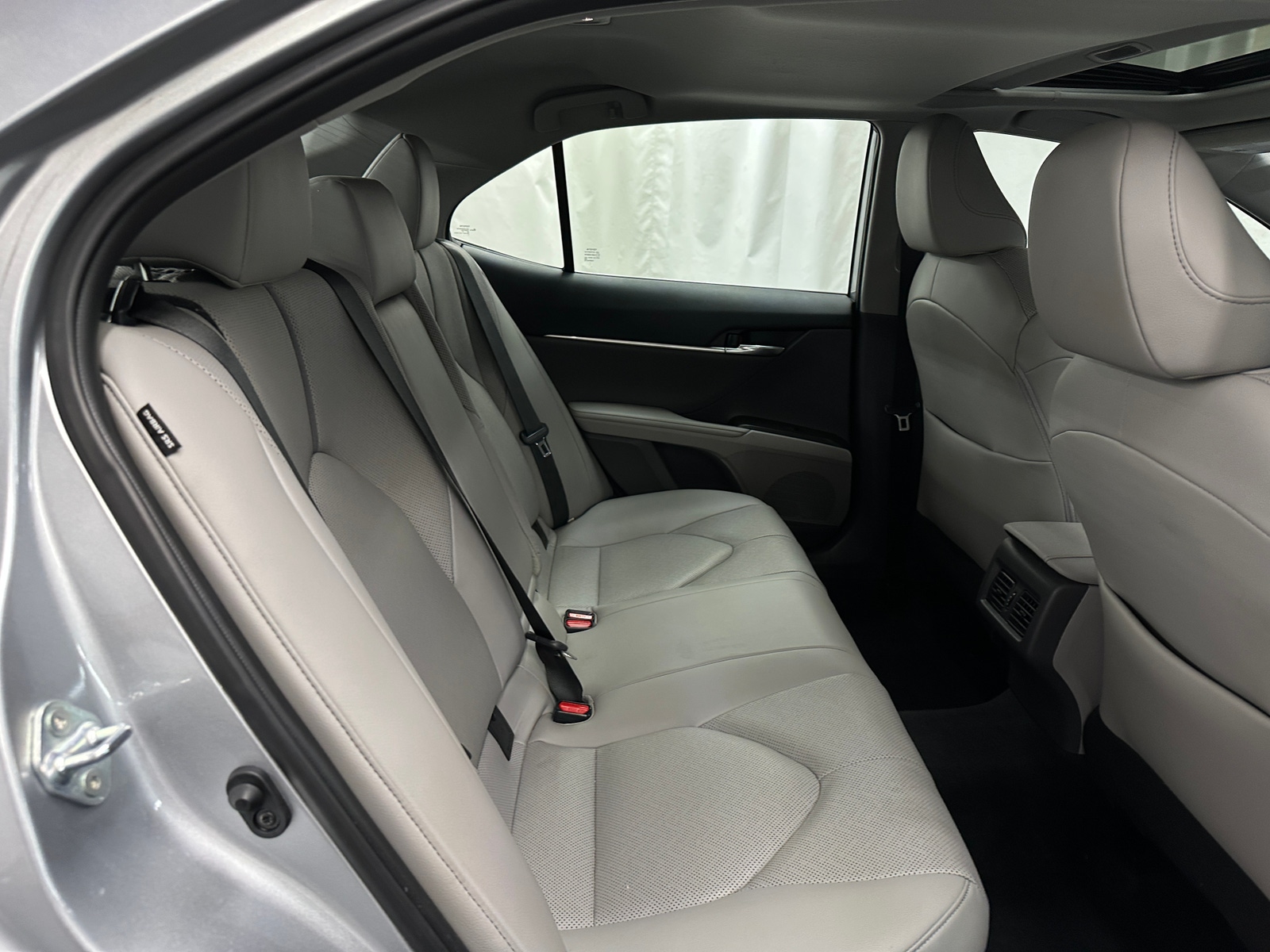 Thumbnail: 2022 Toyota Camry - 5