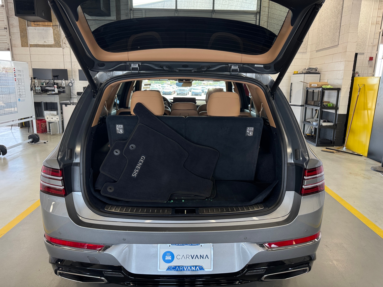 Thumbnail: 2023 Genesis GV80 - 6