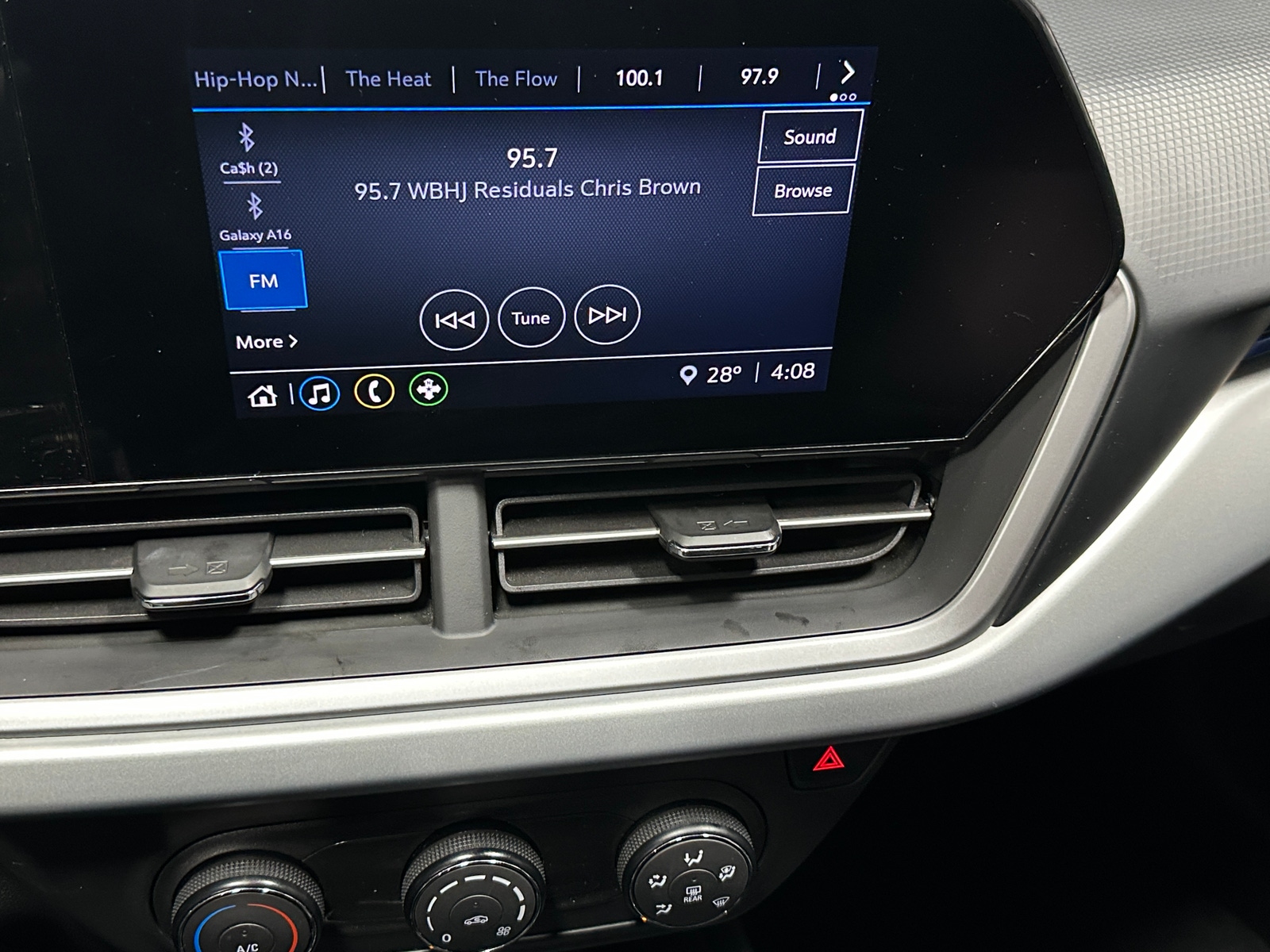 Thumbnail: 2025 Chevrolet Trax - 4