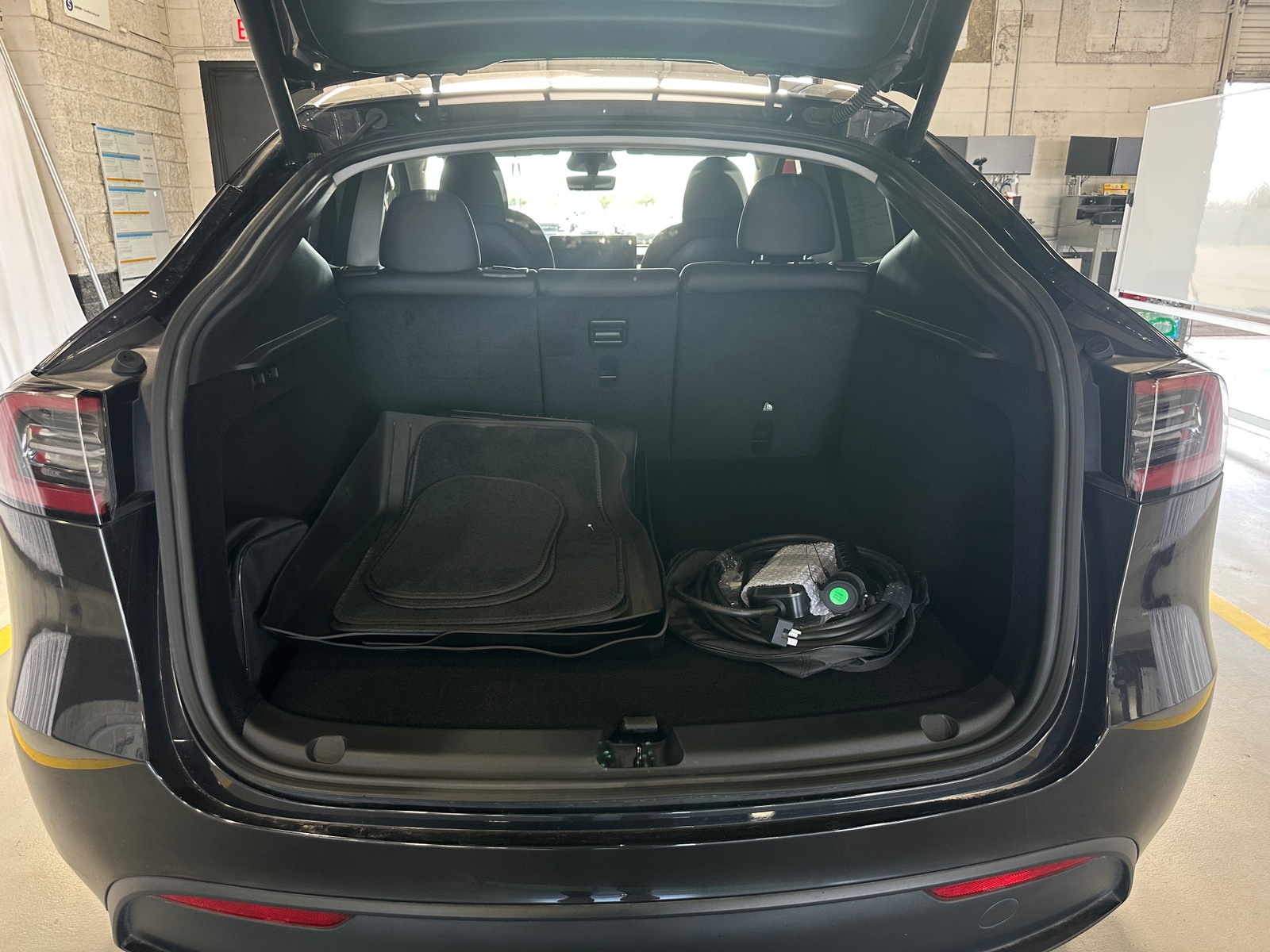 Thumbnail: 2024 Tesla Model Y - 6