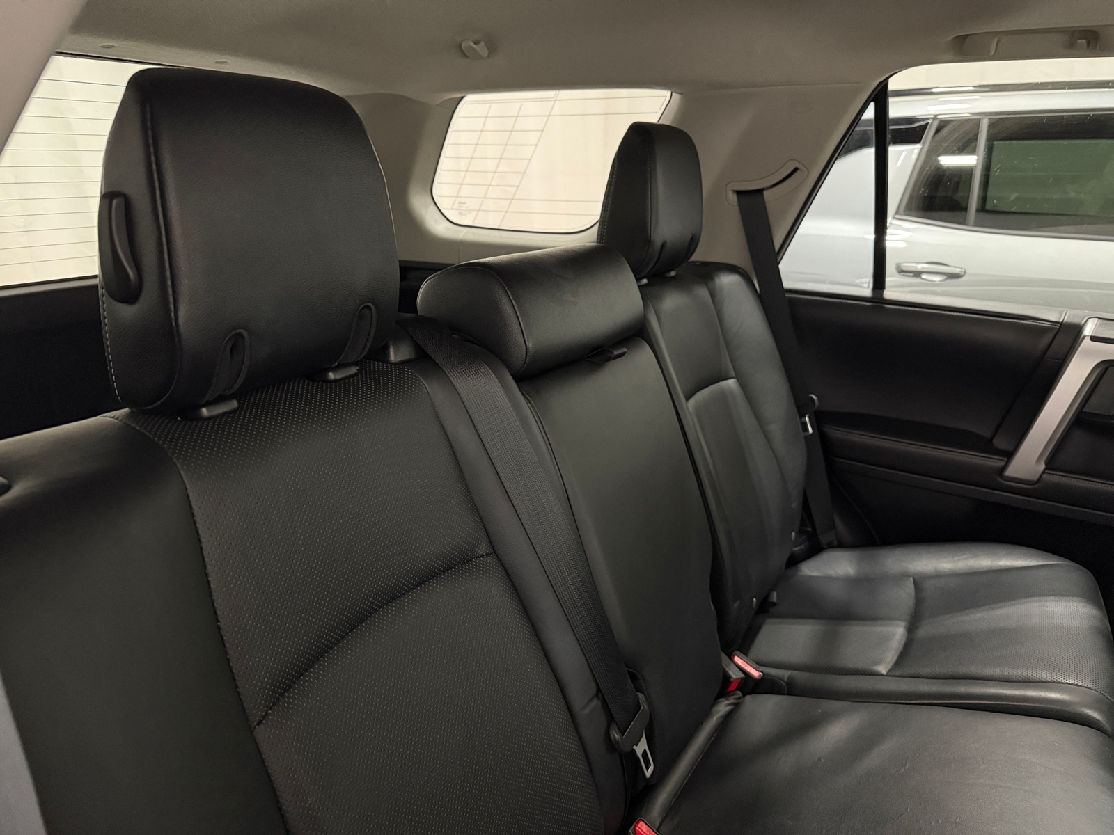 Thumbnail: 2016 Toyota 4Runner - 6