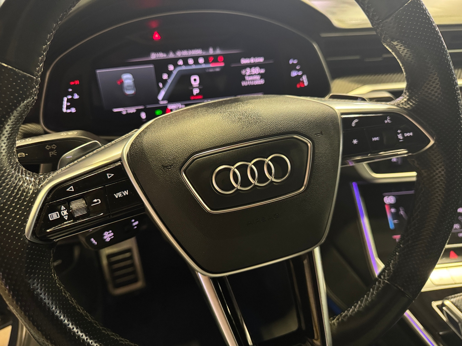 Thumbnail: 2021 Audi S6 - 4