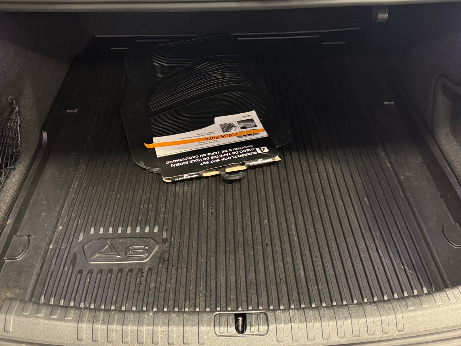 Thumbnail: 2021 Audi S6 - 6