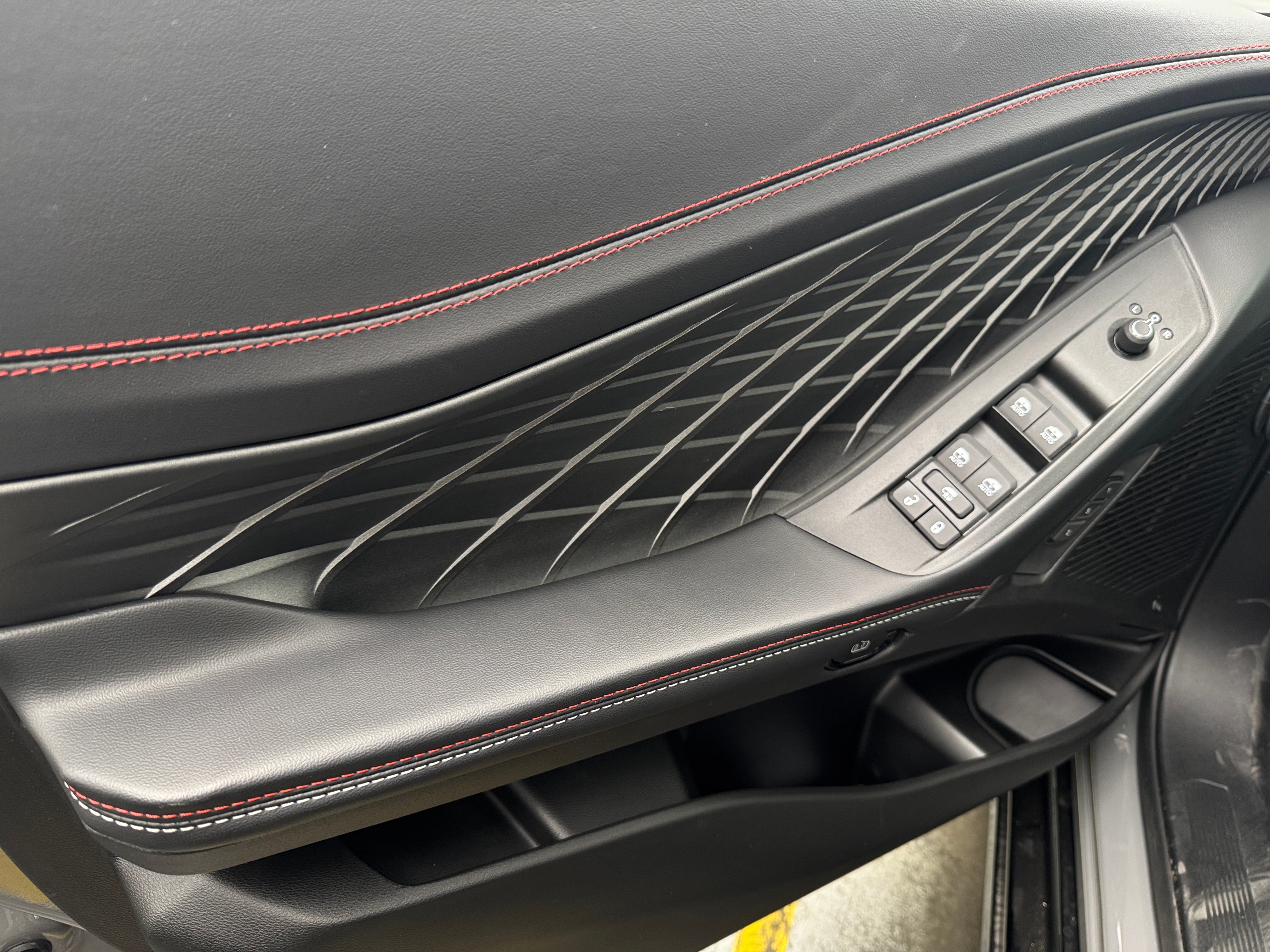 2026 Dodge Charger Daytona Scat Pack - Photo 12