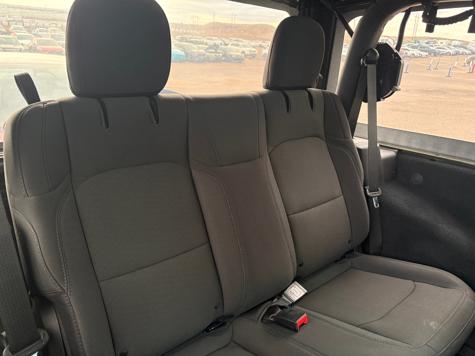 Thumbnail: 2021 Jeep Wrangler - 6