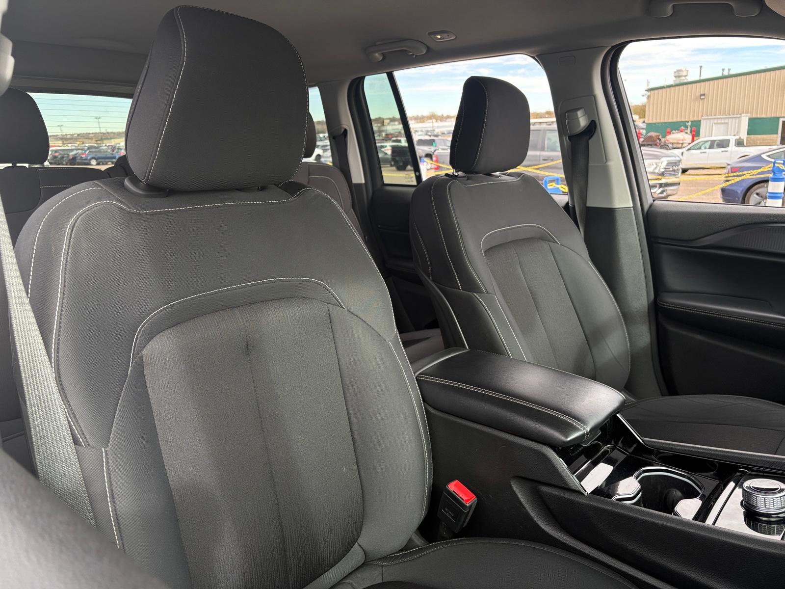 Thumbnail: 2023 Jeep Grand Cherokee - 2