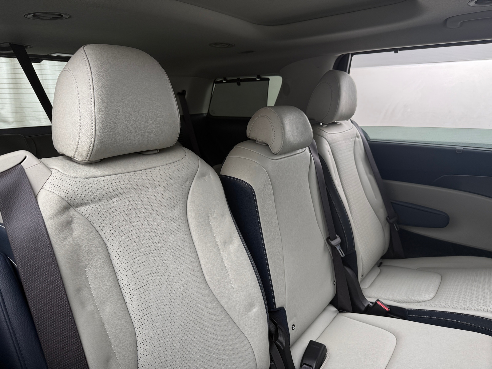 Thumbnail: 2025 Kia Carnival - 5