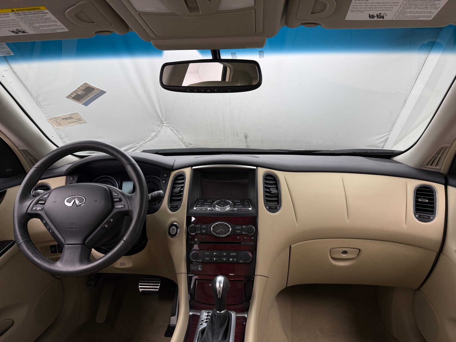 Thumbnail: 2017 INFINITI QX50 - 2