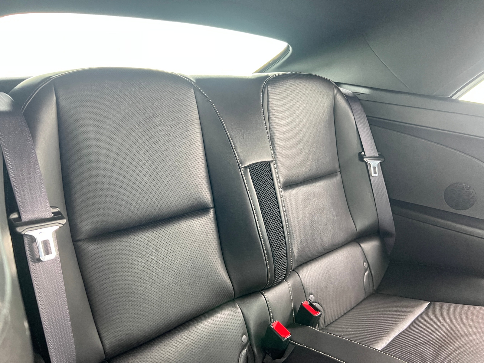 Thumbnail: 2011 Chevrolet Camaro - 4