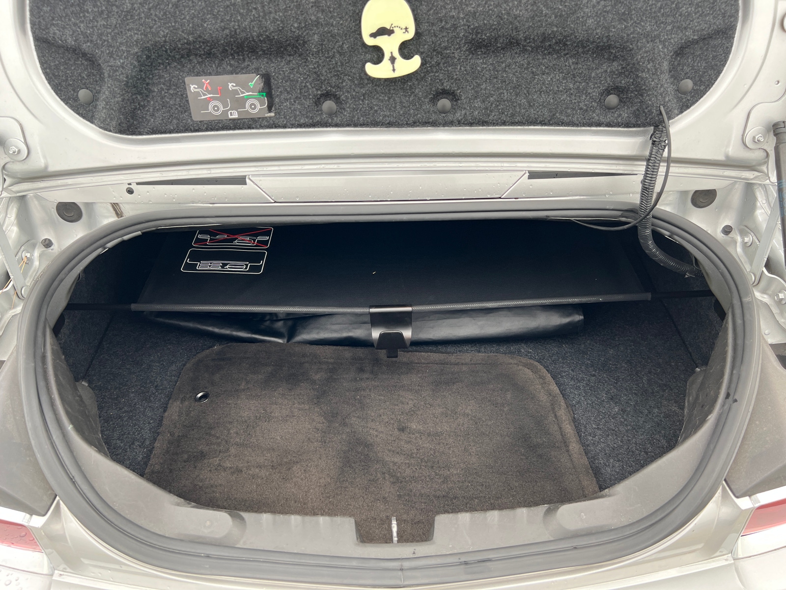 Thumbnail: 2011 Chevrolet Camaro - 5