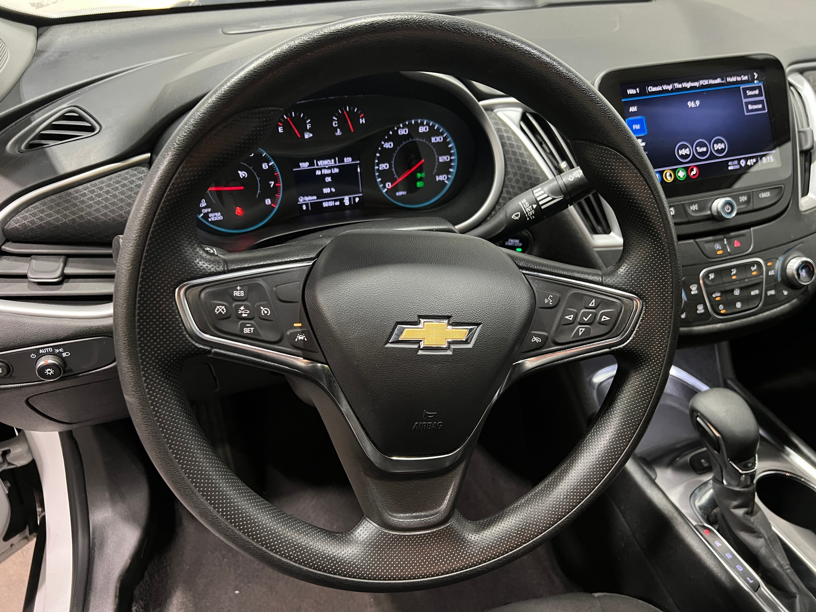 Thumbnail: 2024 Chevrolet Malibu - 5