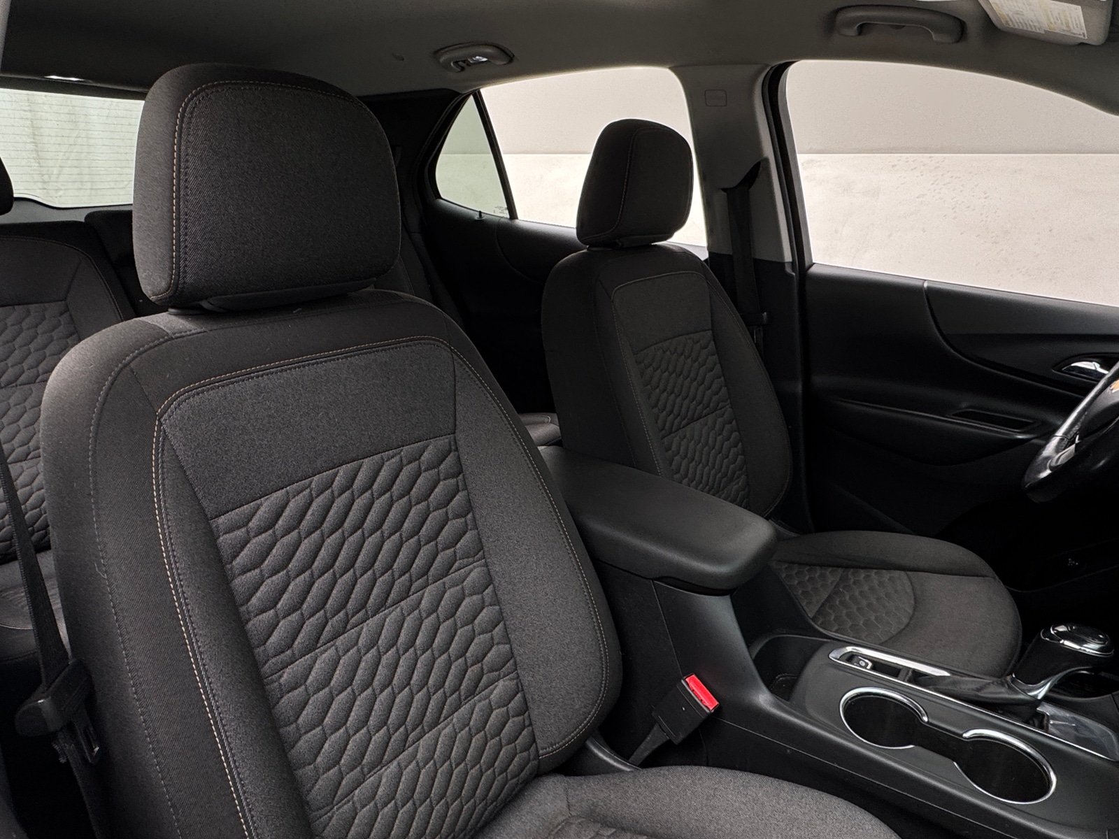 Thumbnail: 2018 Chevrolet Equinox - 2