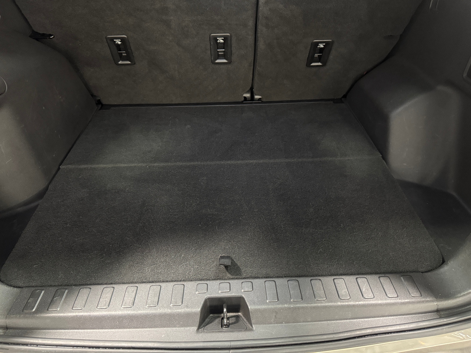 Thumbnail: 2018 Chevrolet Equinox - 7