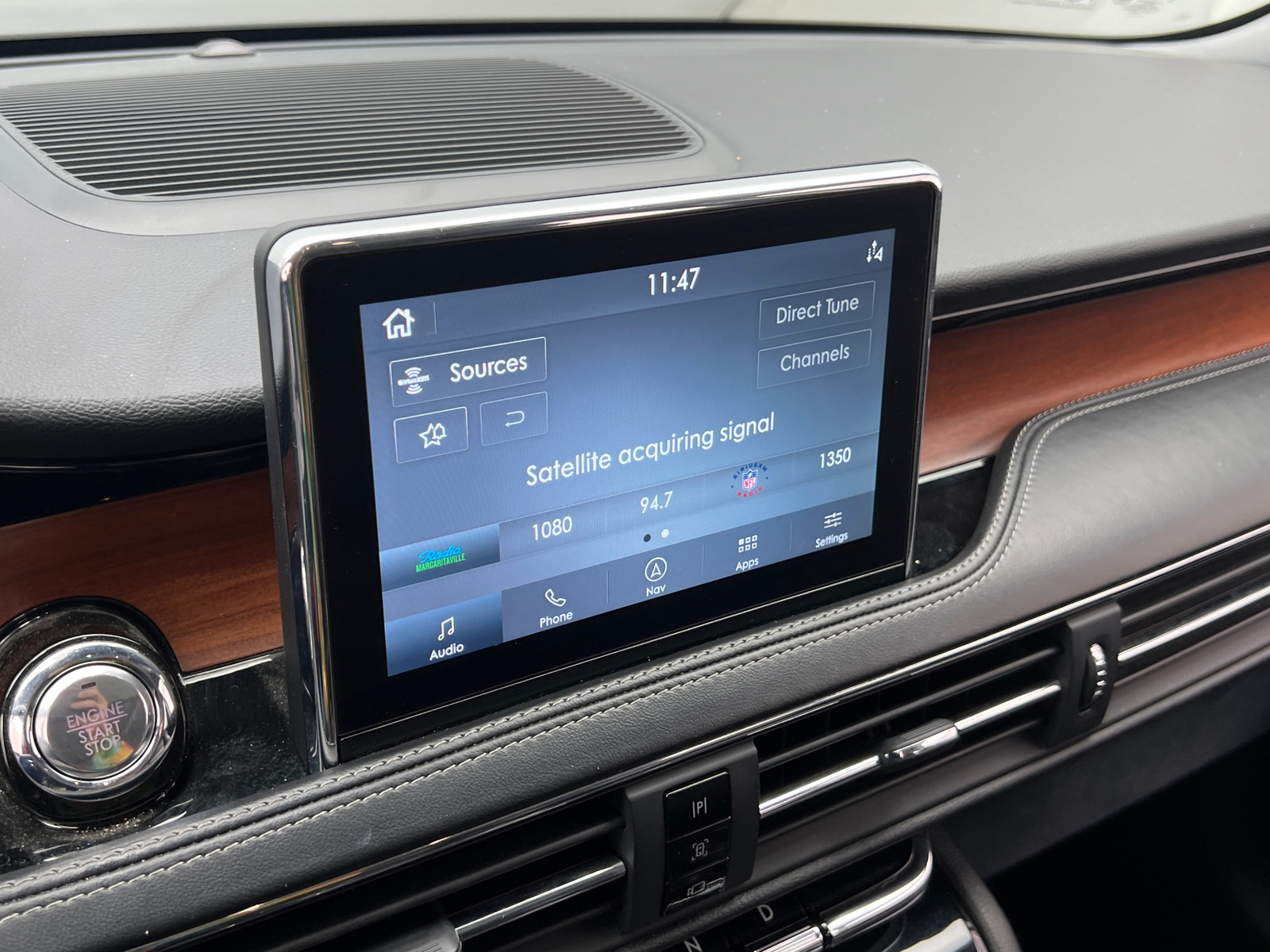 Thumbnail: 2022 Lincoln Corsair - 3