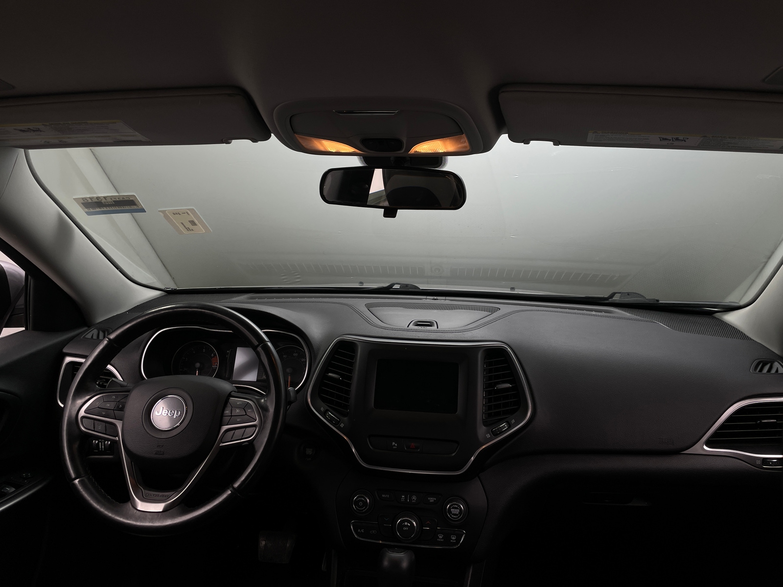 Thumbnail: 2019 Jeep Cherokee - 2