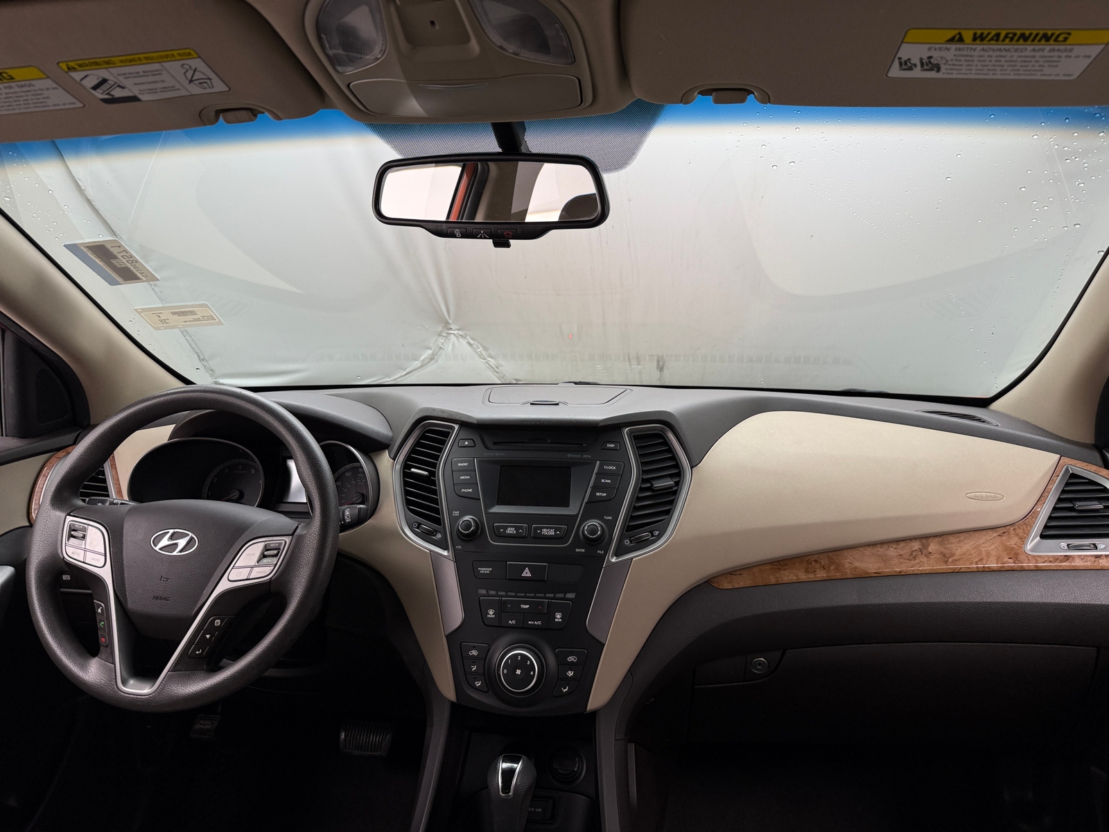 Thumbnail: 2016 Hyundai Santa Fe - 3