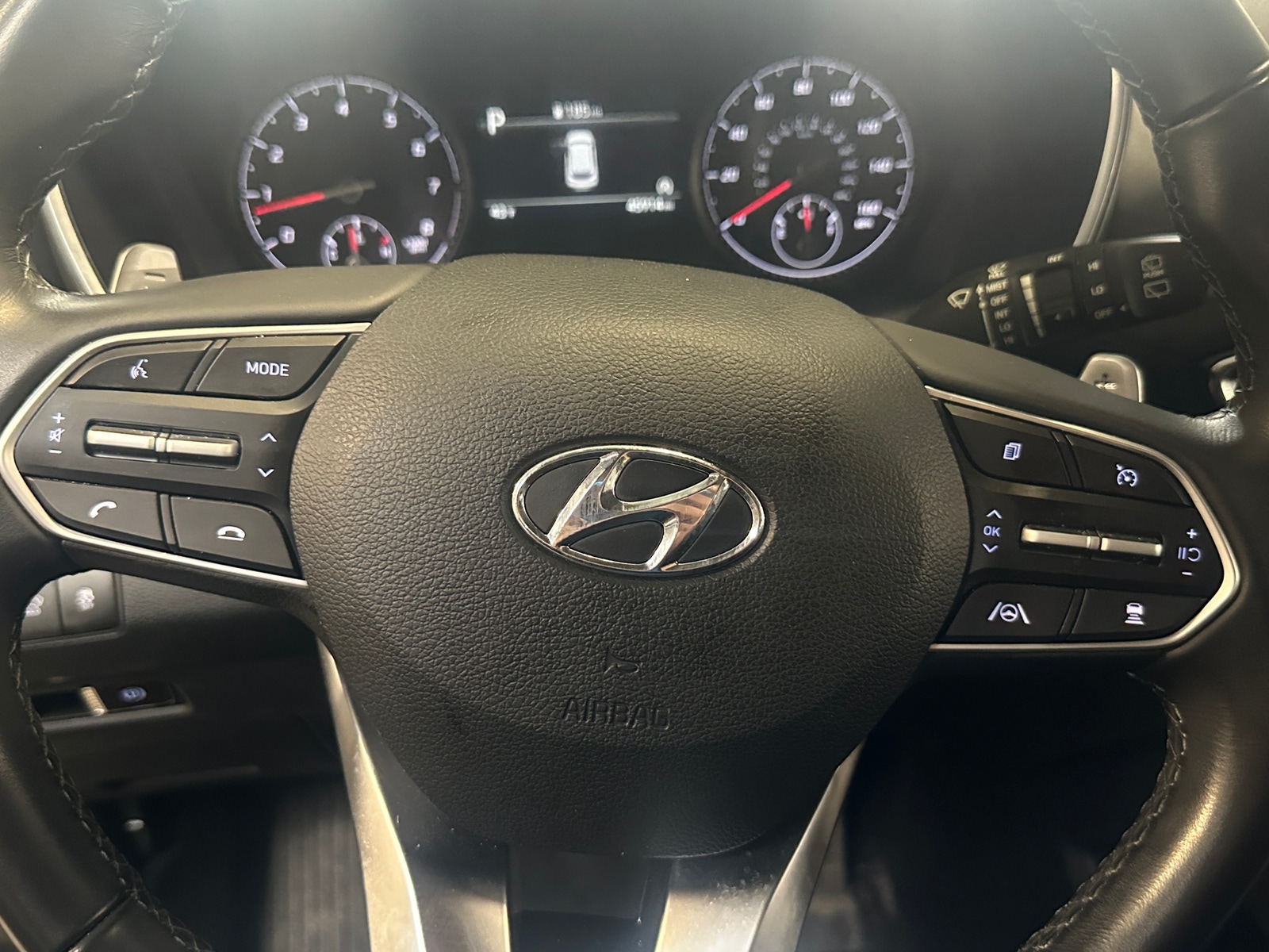 Thumbnail: 2023 Hyundai Santa Fe - 4